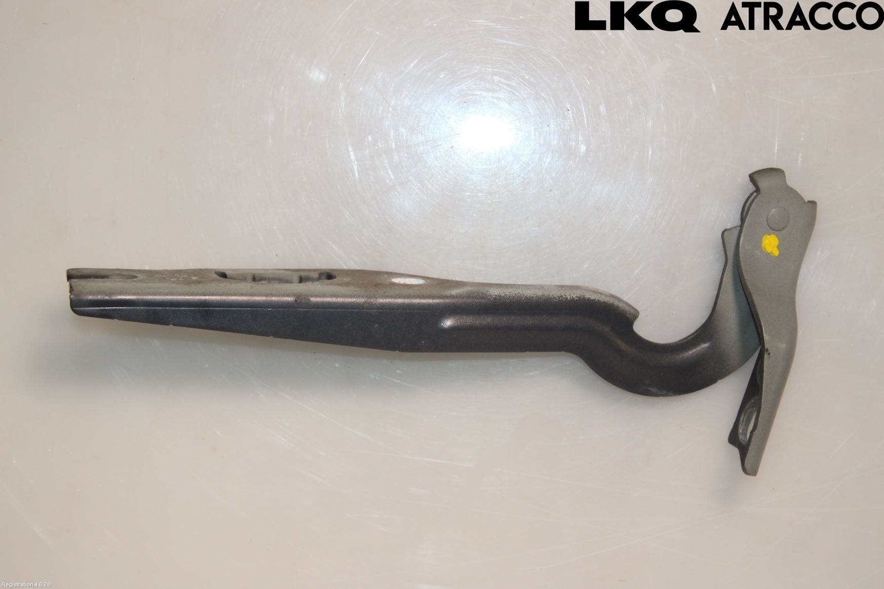 Volkswagen VW GOLF SPORTSVAN 15-20 Huvgångjärn