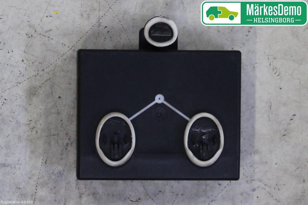 Audi Q5 09-16 Styrenhet Dörr