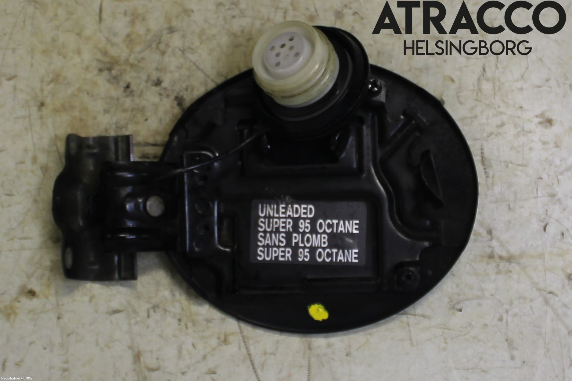 Nissan NOTE E11 06-14 Tanklucka