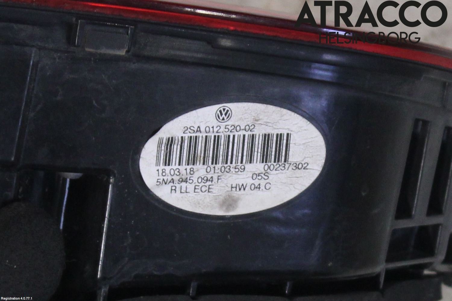Volkswagen VW TIGUAN 16-24 Bakljus Lucka Hö