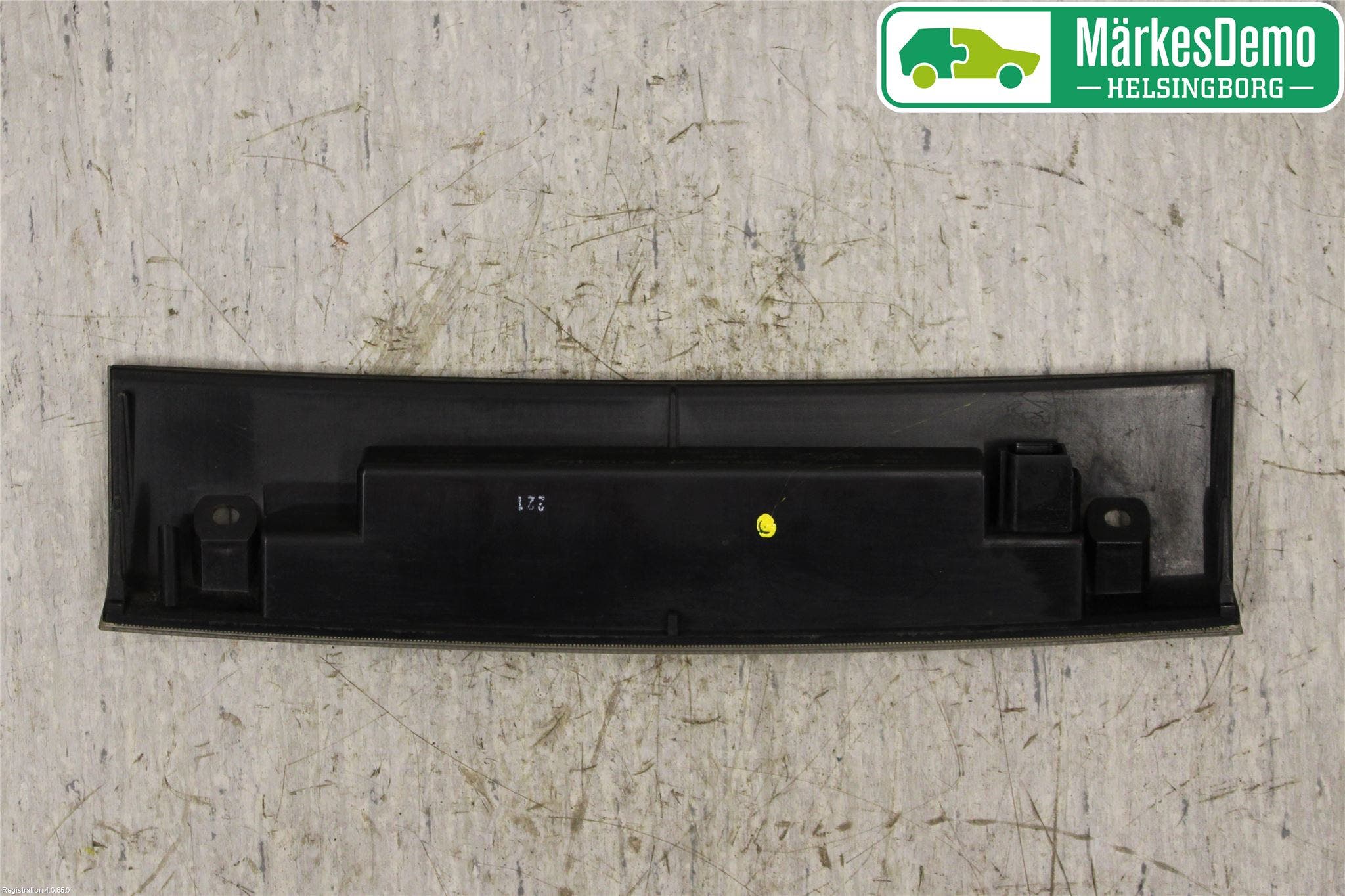 Ford KUGA 08-12 Bromsljus Bakruta