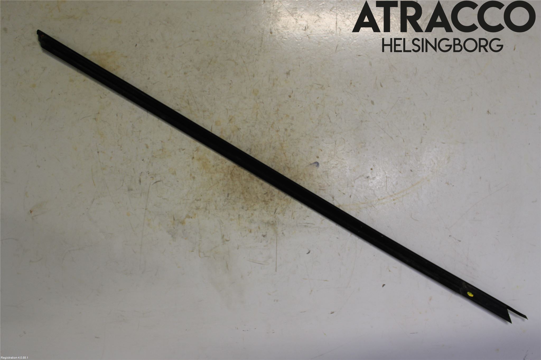 Porsche 911 64- Dörr Dekorlist Fram Vä