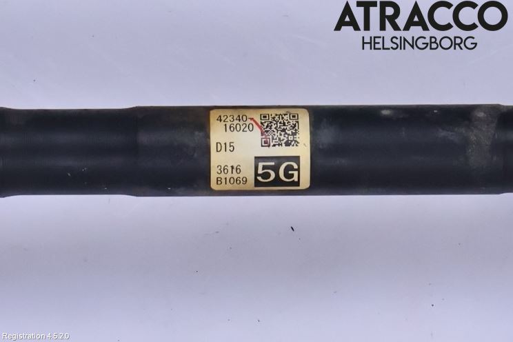 Toyota COROLLA CROSS XG10 22- Drivaxel Bak Vänster