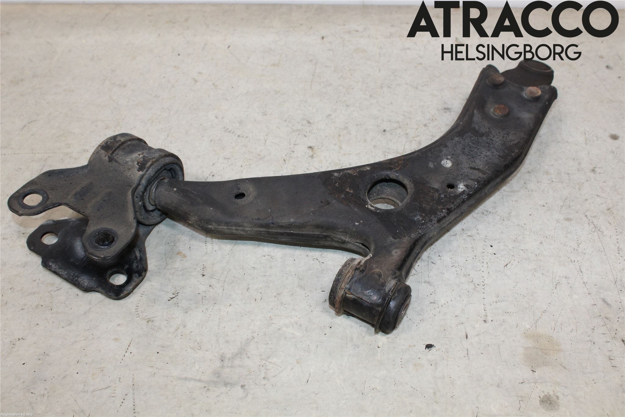 Ford FOCUS 15-18 Bärarm Fram Undre Hö