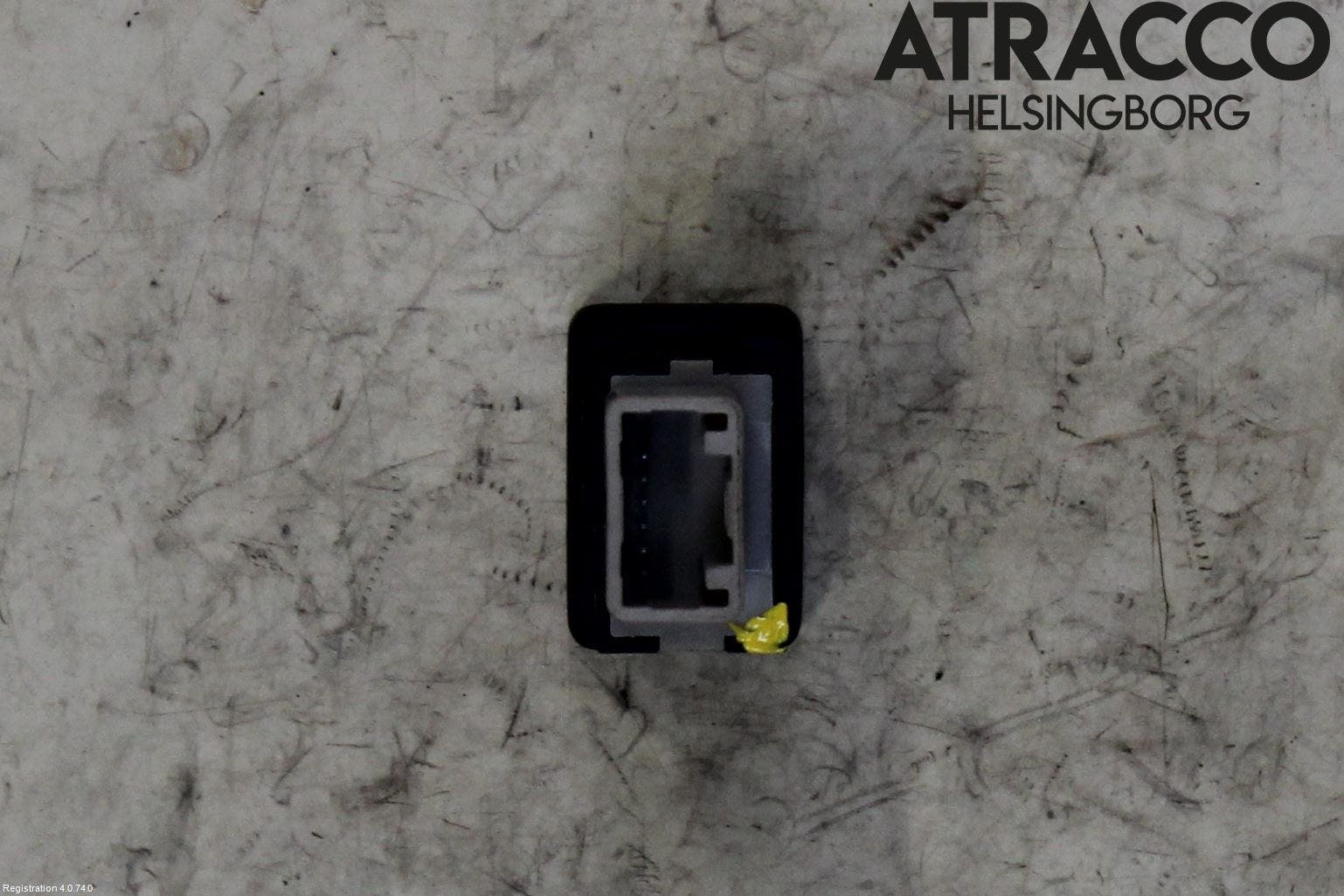 Mitsubishi OUTLANDER 13-21 Strömställare Parkeringshjälp