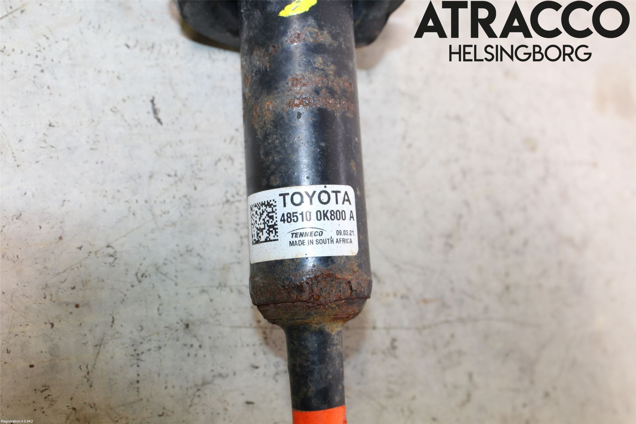 Toyota HILUX 16- Fjäderben Fram Höger