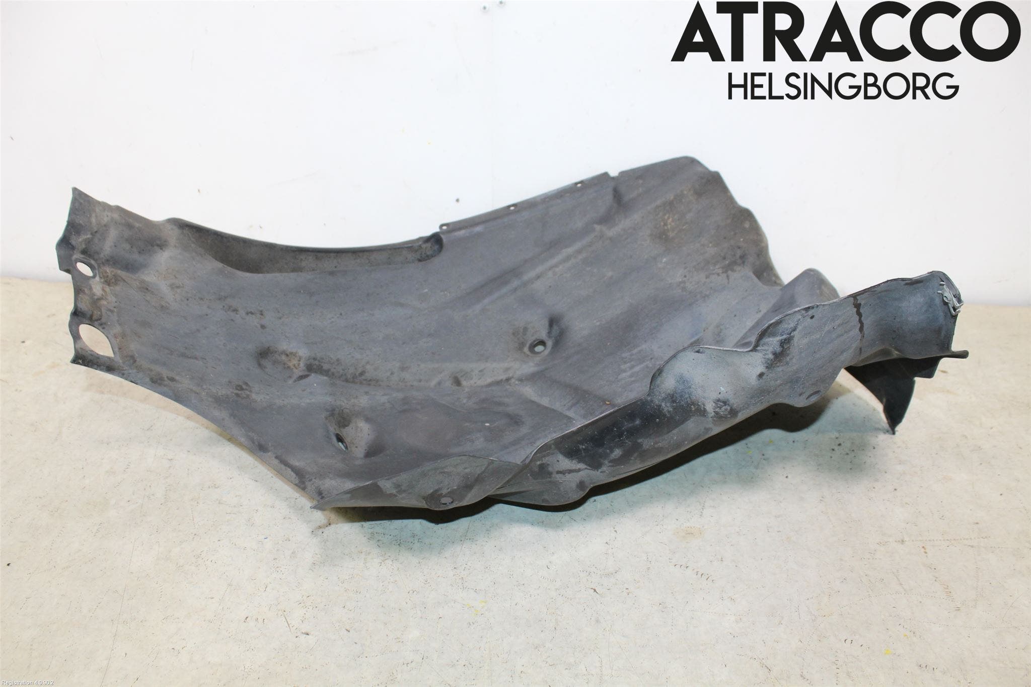 BMW 3 F30/F31/F80 12-19 Skärm Inner