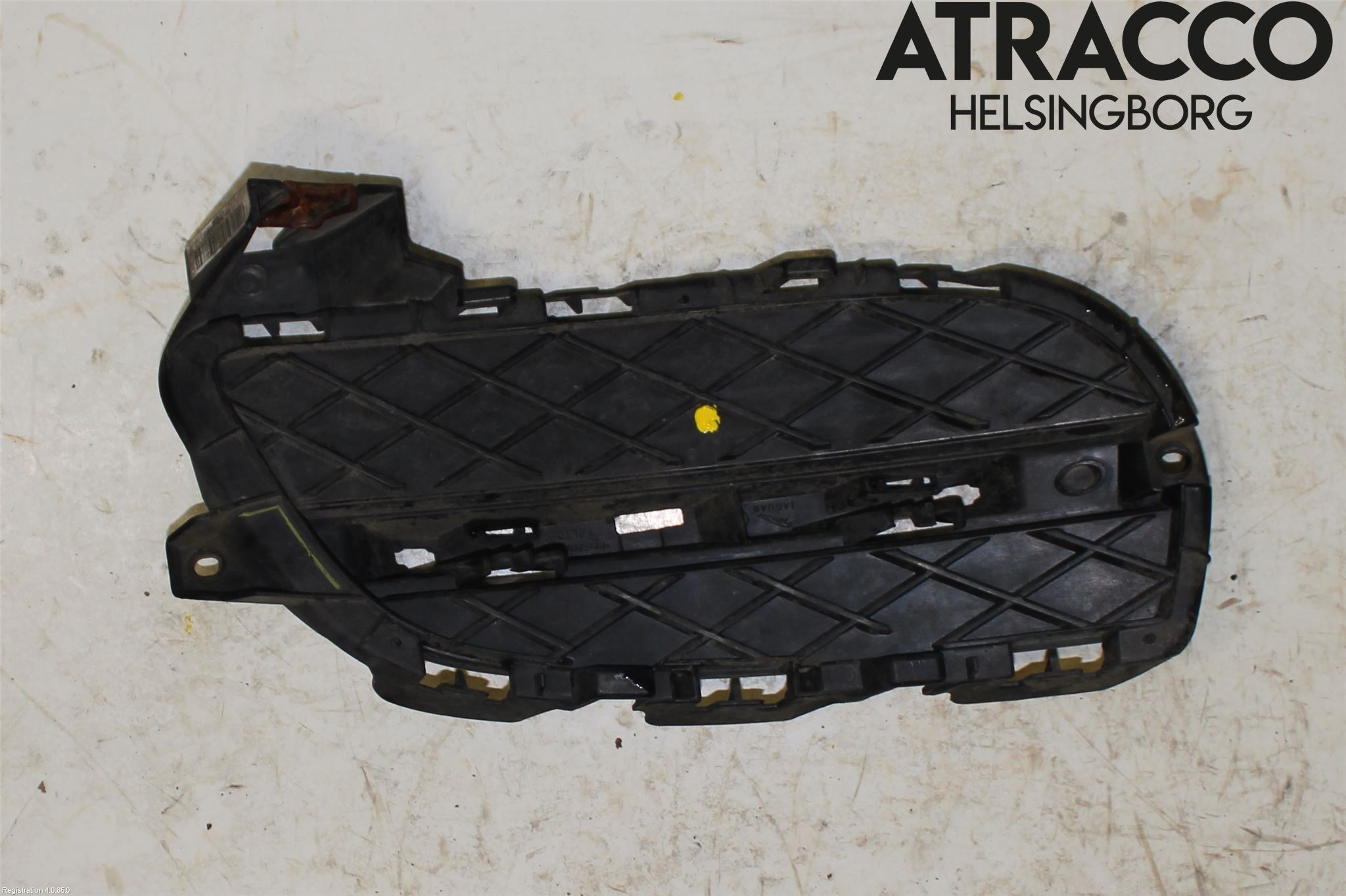 Jaguar XJ X351        10- Grilldel Höger