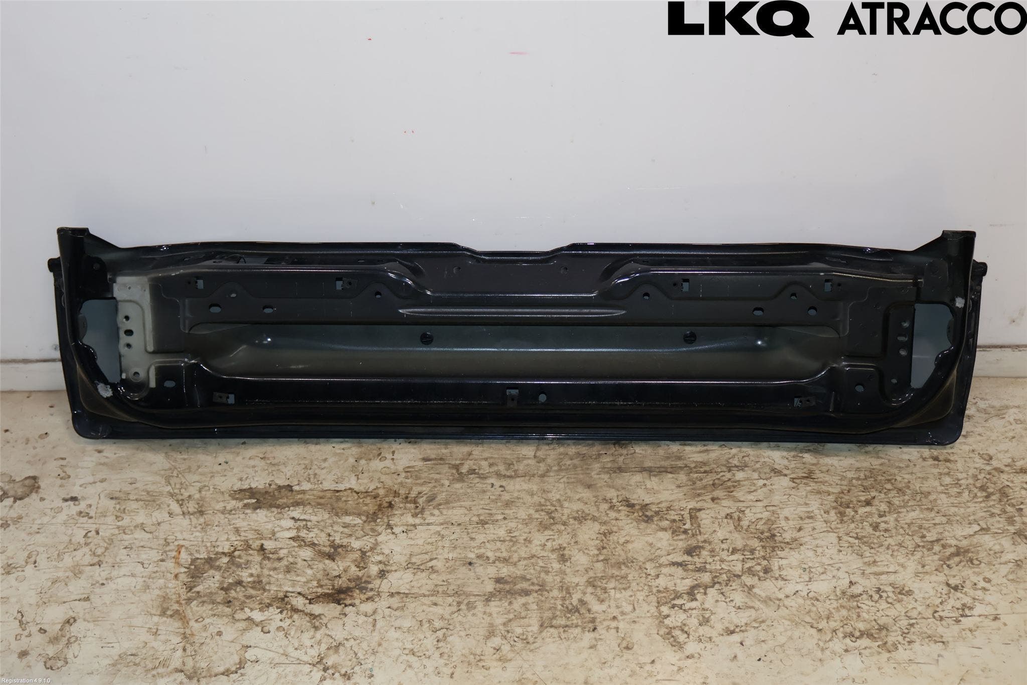 Volvo XC90 03-06 Baklucka Nedre