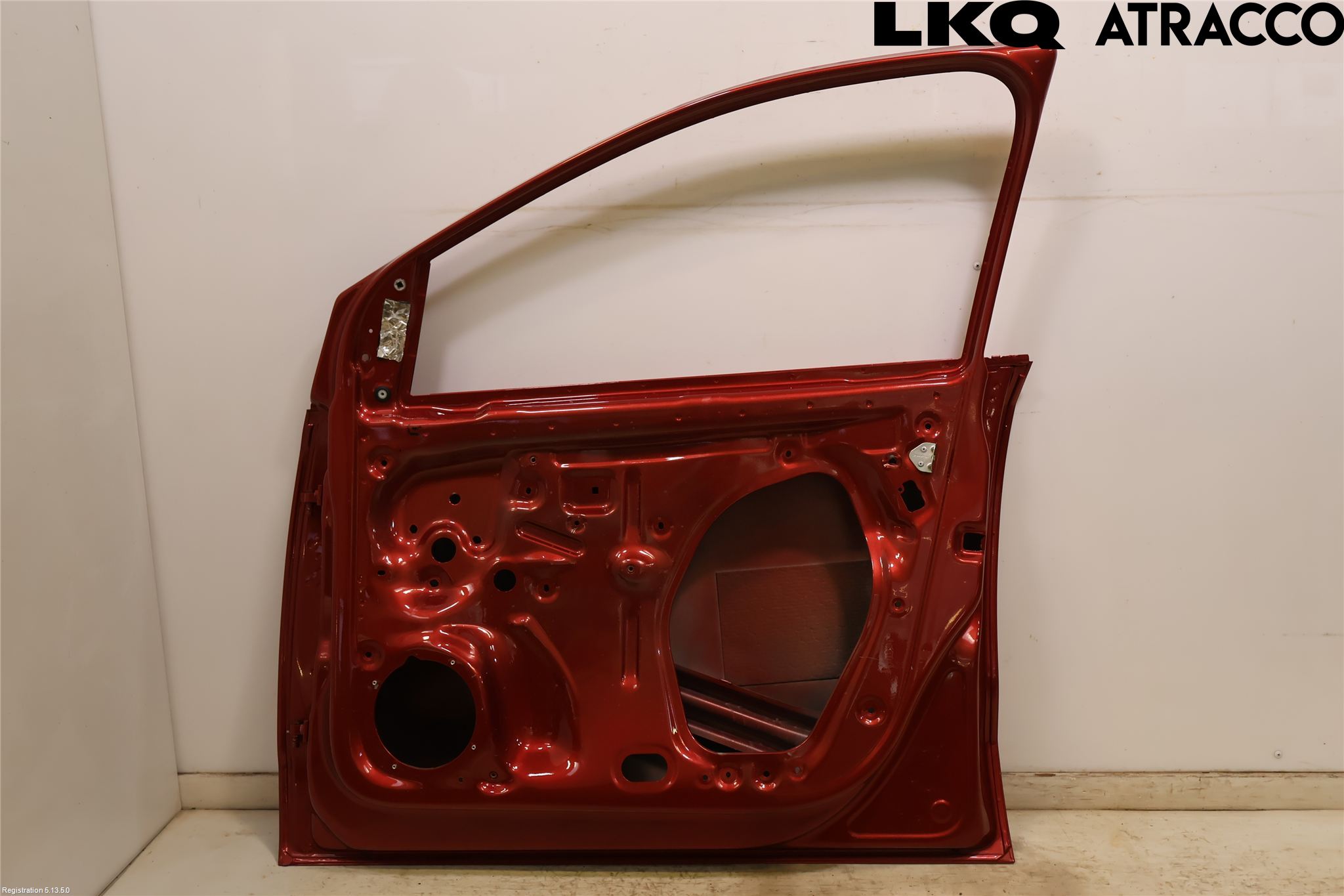 Volkswagen VW POLO 10-17 Dörr Fram Höger