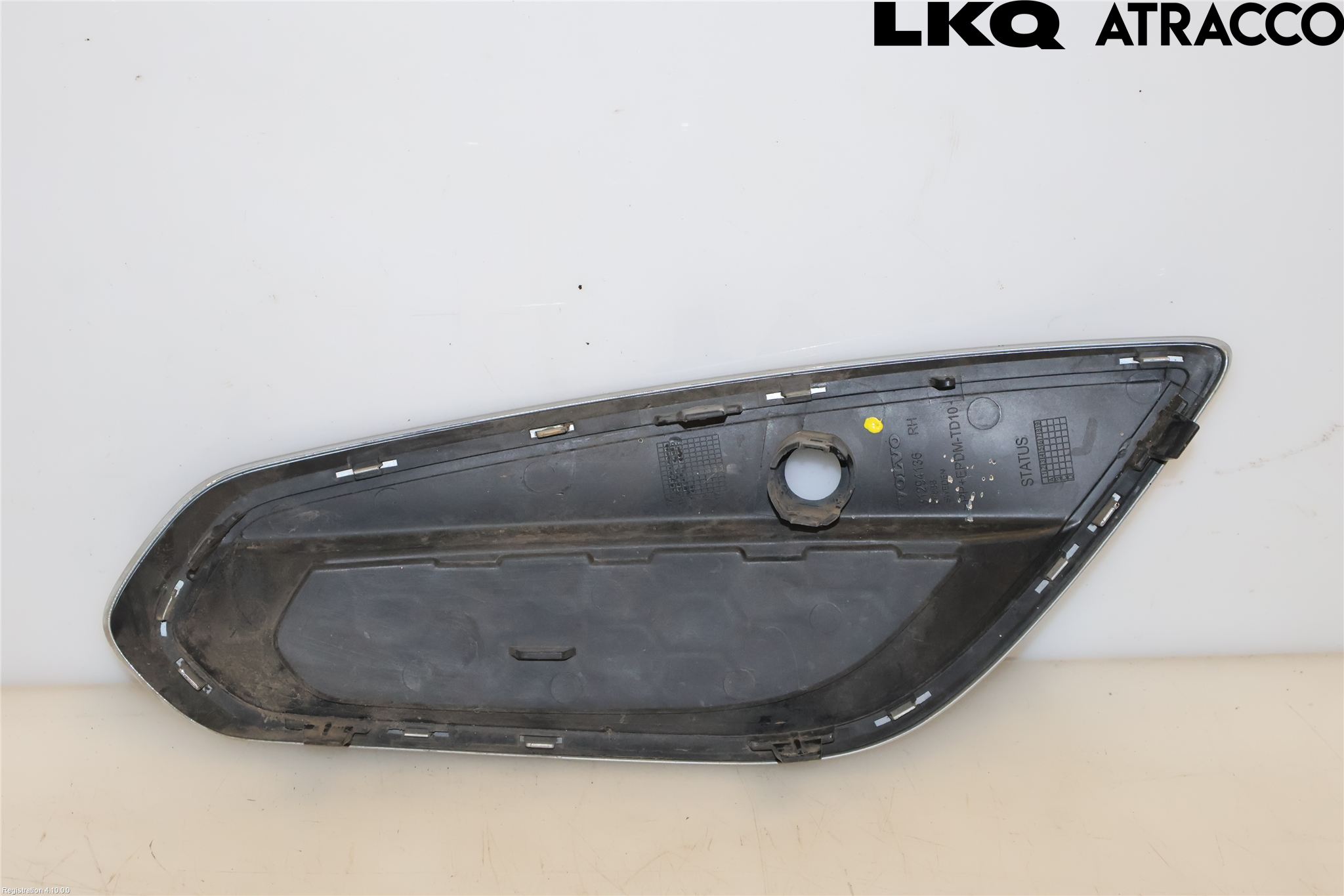 Volvo V60 11-13 Grilldel Höger