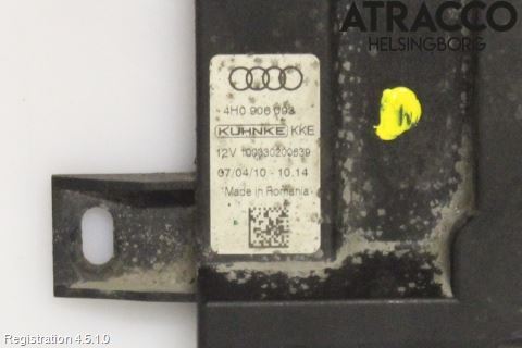 Audi A8/S8 4H 10-17 Styrenhet Bränslepump