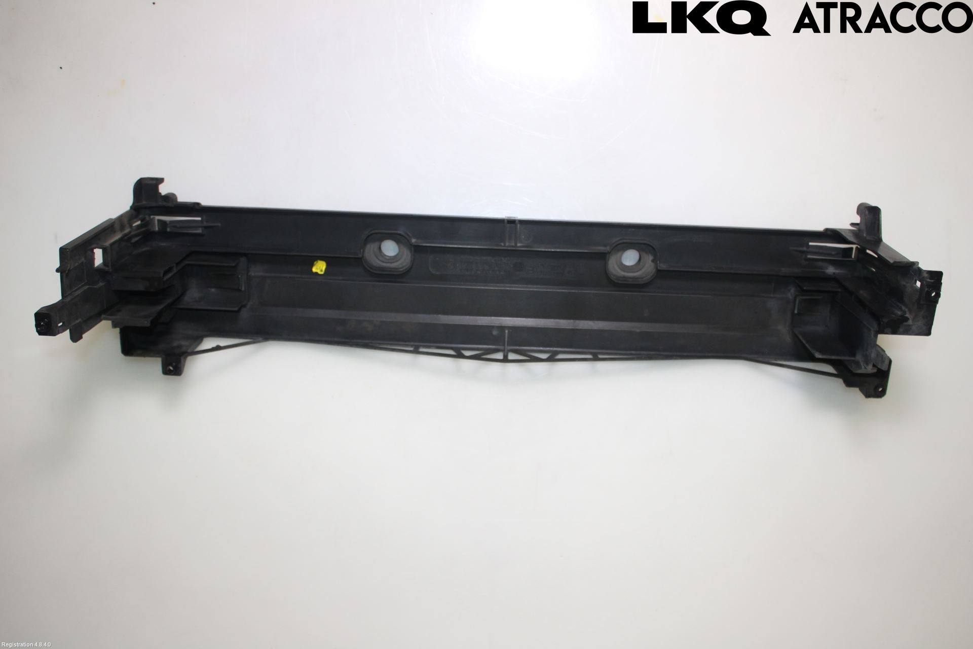 BMW 5 F10/F11/F18 09-17 Kylarfäste-Ram-Balk
