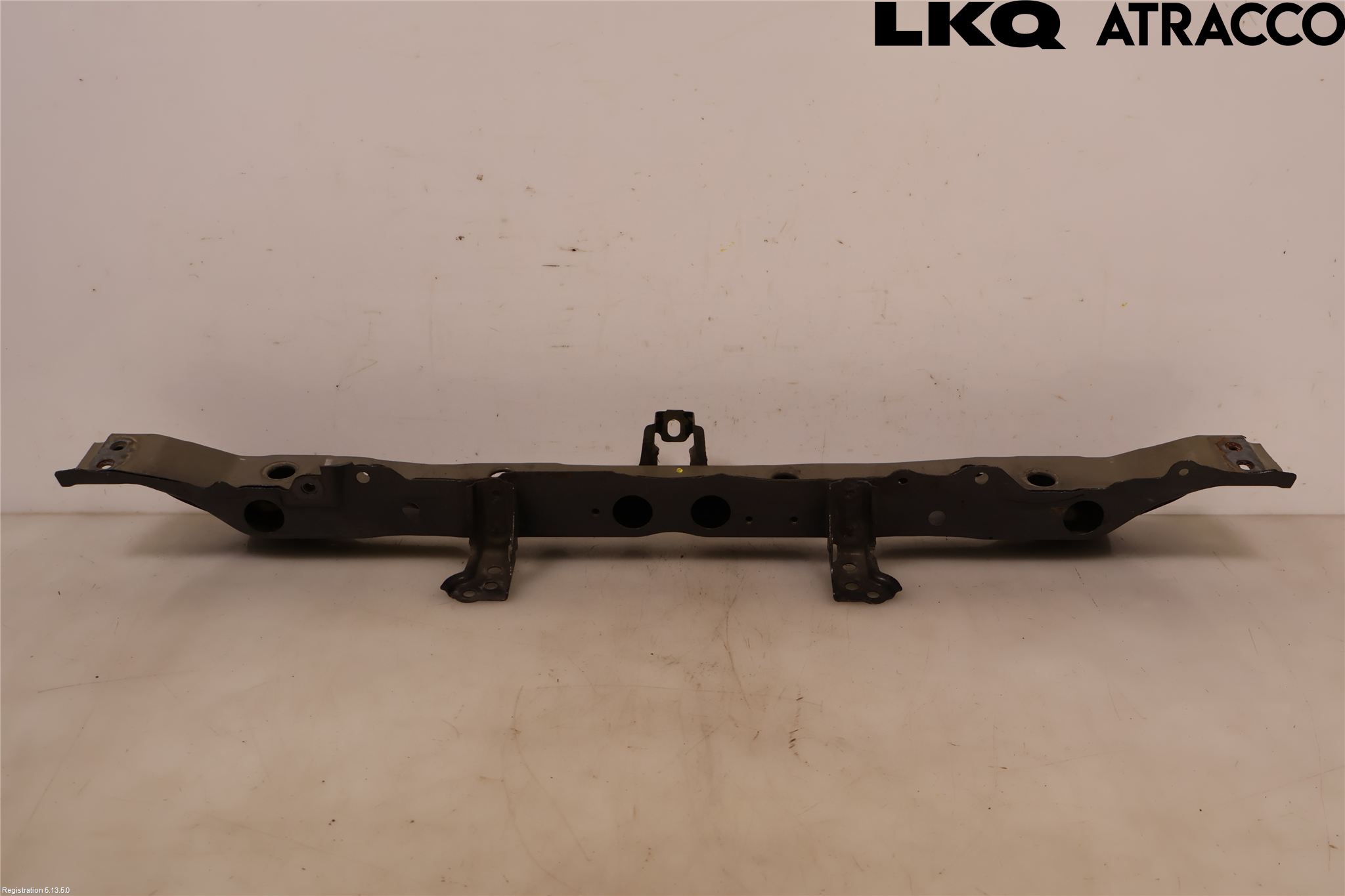 Toyota YARIS XP130 15-20 Front Huvlåsplåt-Balk