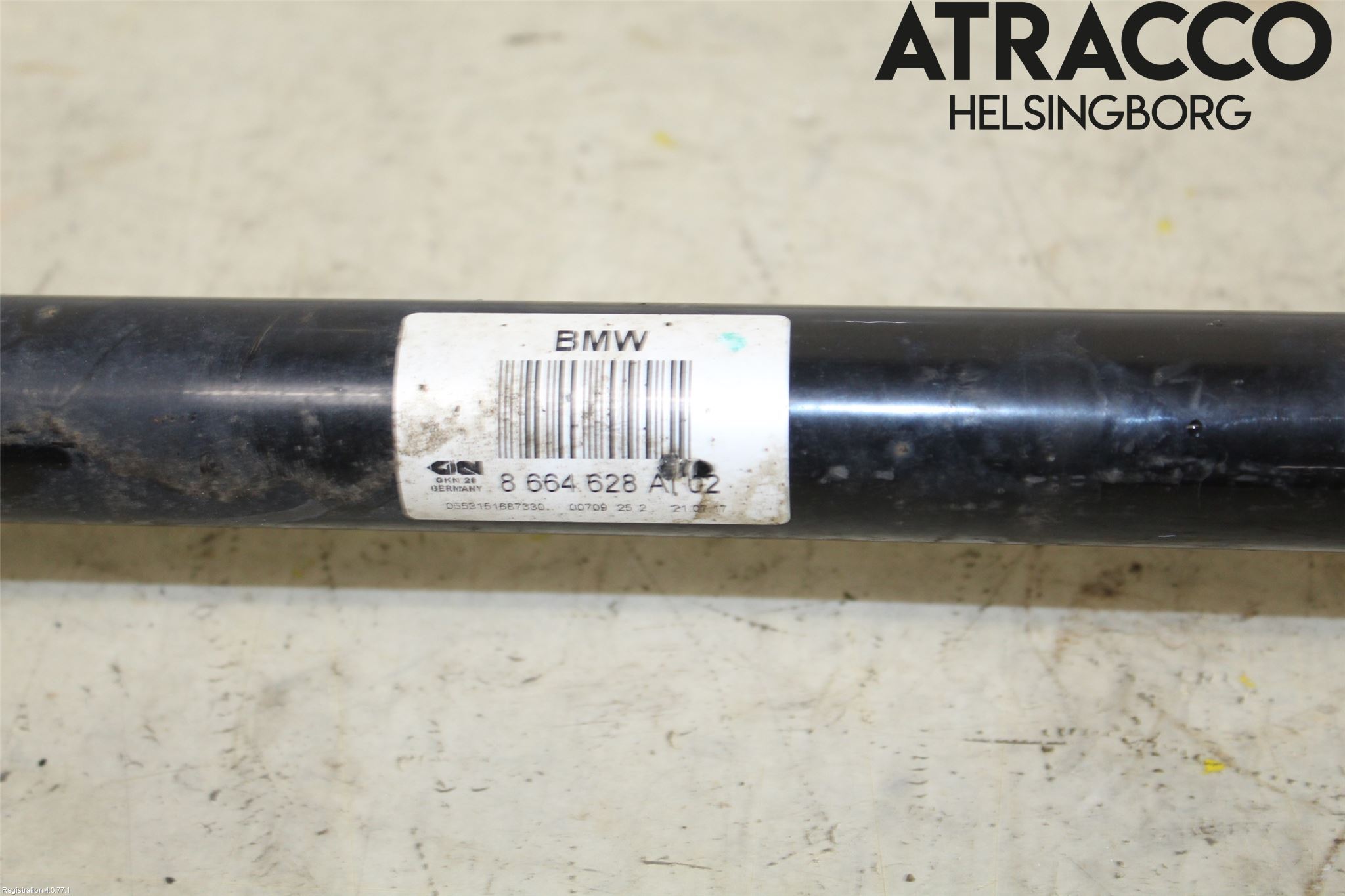 BMW 5 G30/G31/F90 17-23 Drivaxel Bak Höger