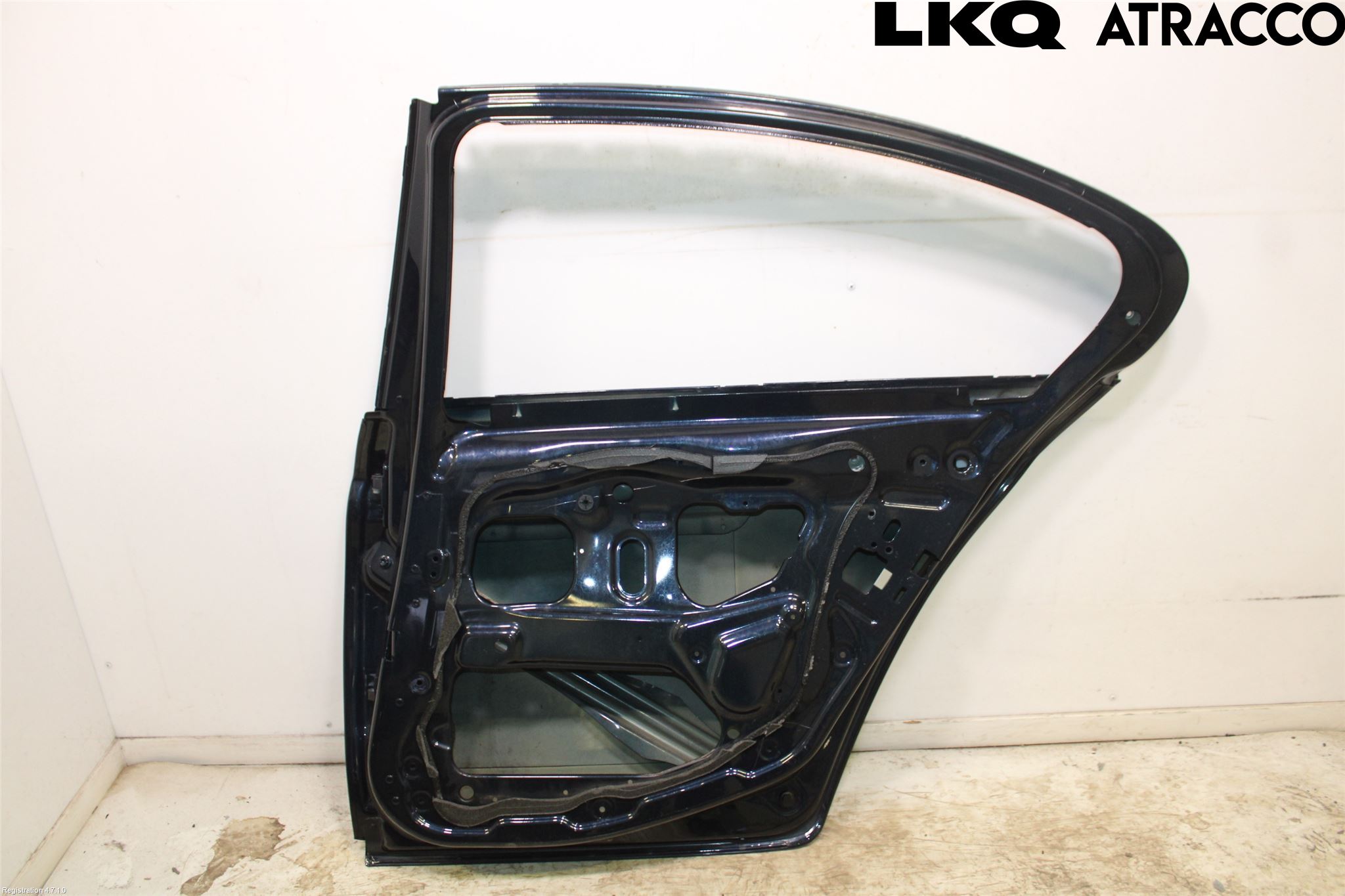 BMW 5 F10/F11/F18 09-17 Dörr Bak Höger