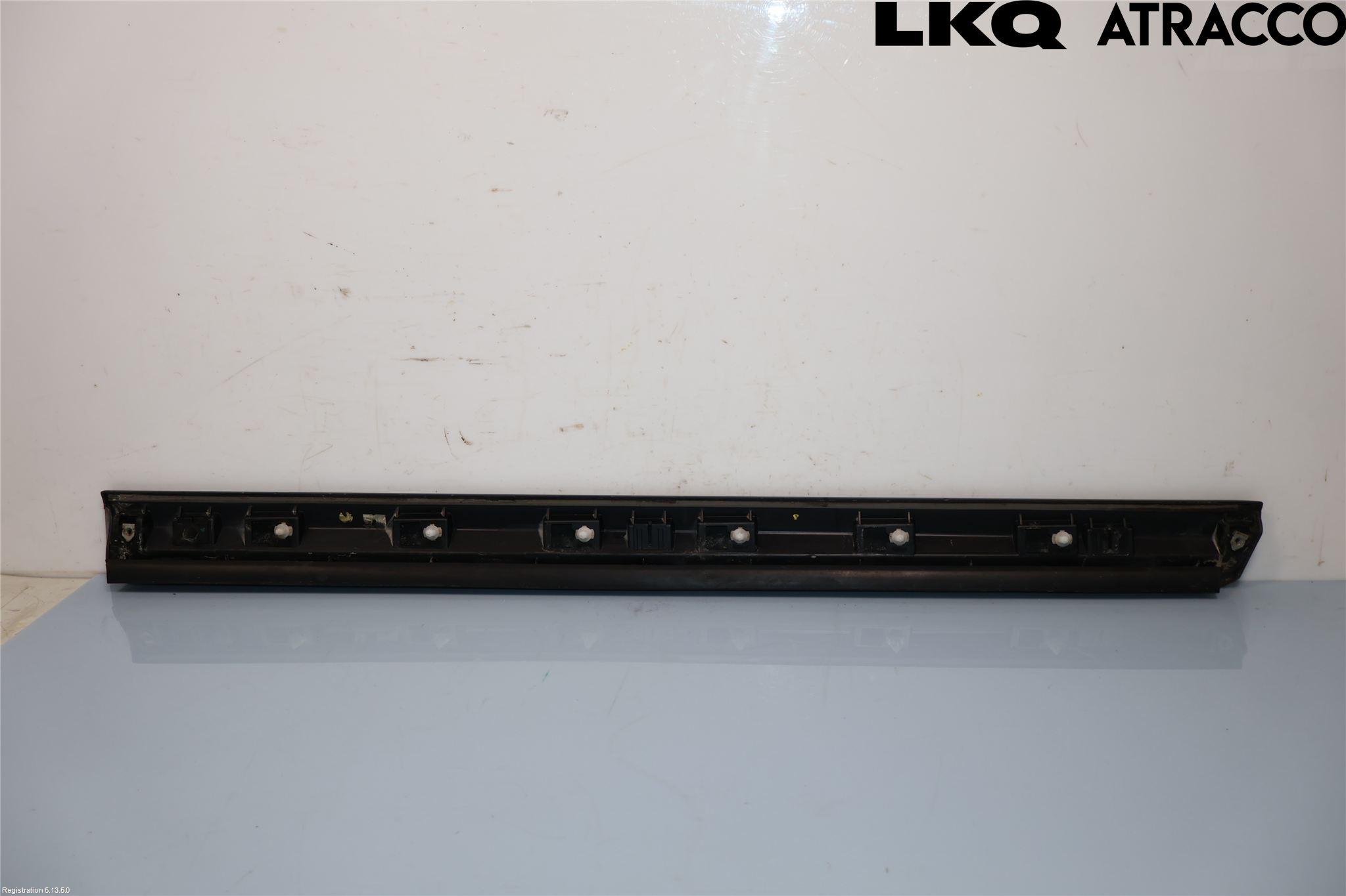 Volkswagen VW PASSAT 15-19 Dörr Dekorlist Fram Vä