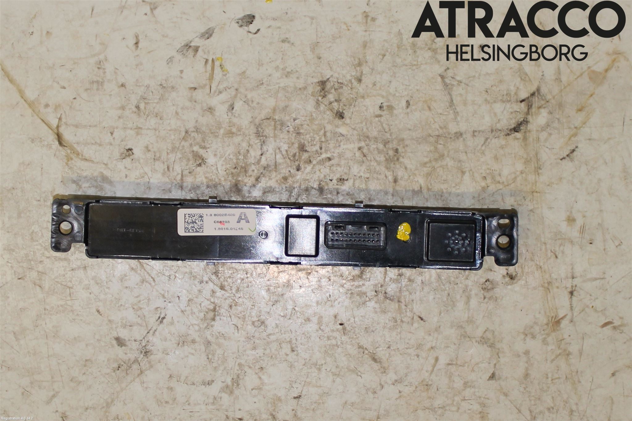 Mitsubishi OUTLANDER 13-21 Strömställare Varnings