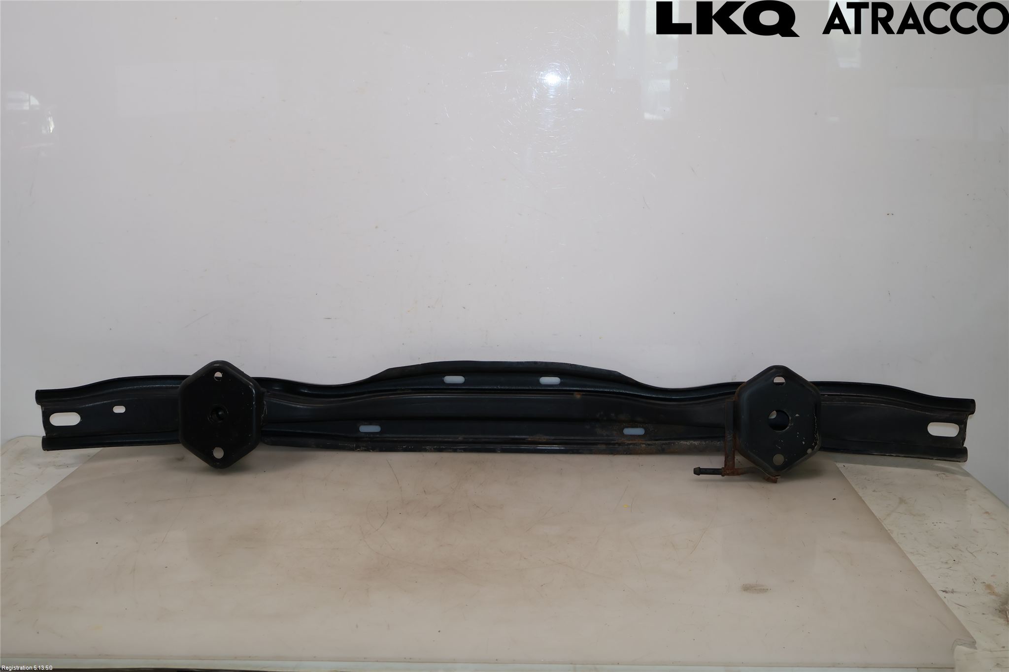 BMW 3 F30/F31/F80 12-19 Stötfångarbalk Bak