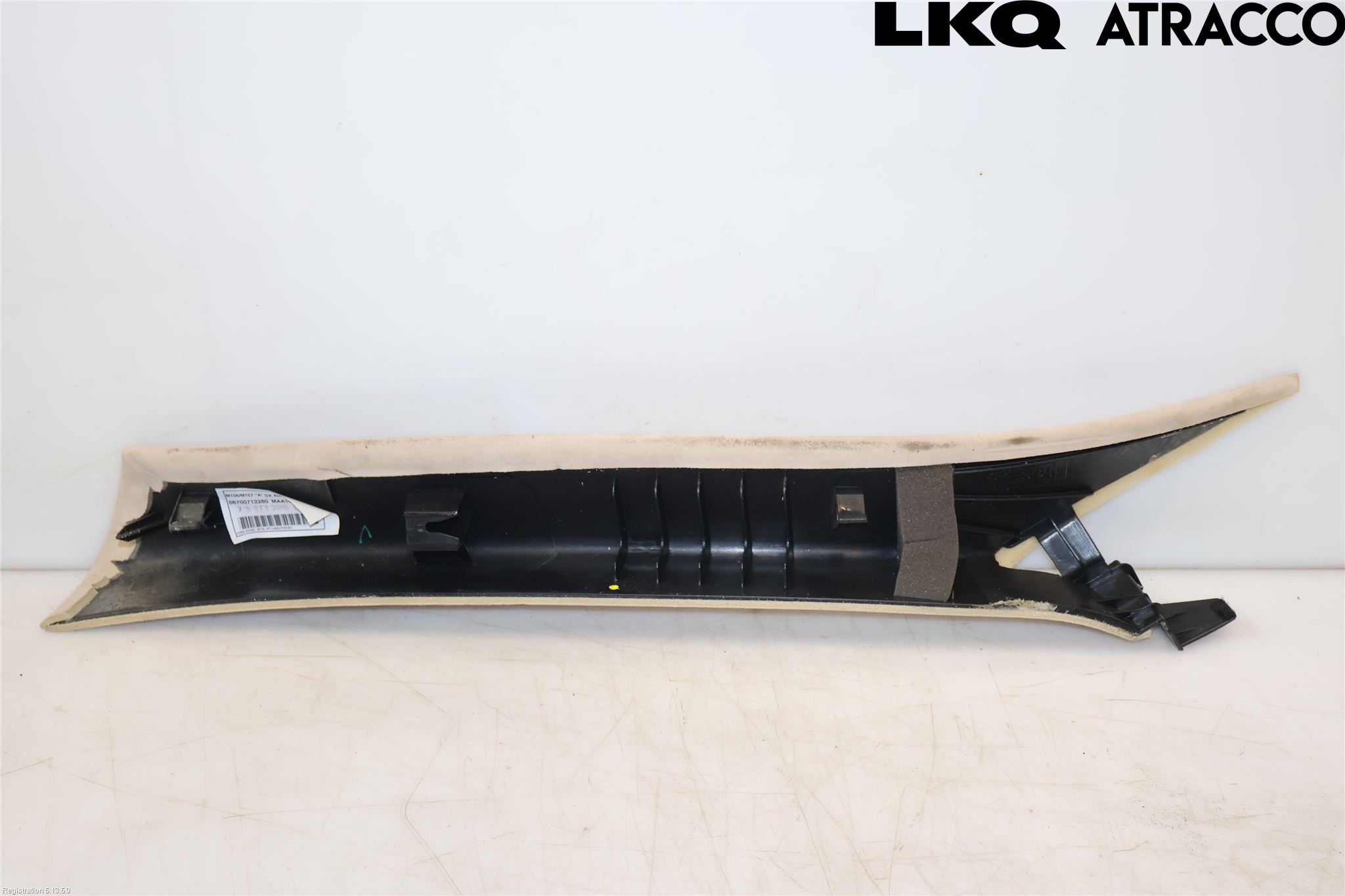Maserati QUATTROPORTE Inr Plastd A-B-C Stolpe