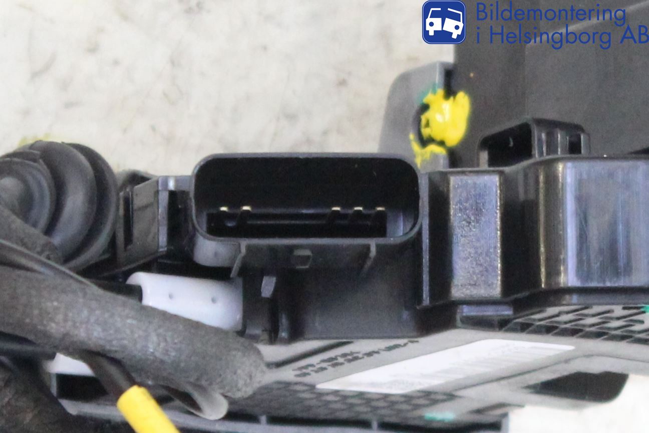 Kia SORENTO 15-20 Centrallåsmotor Vänster