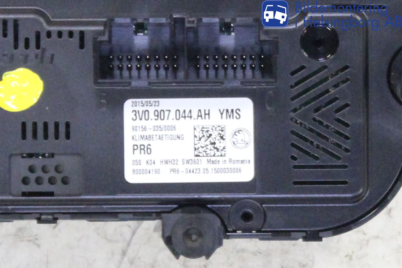 Skoda SUPERB 16-24 Ac Styrenhet Ac Manöveren