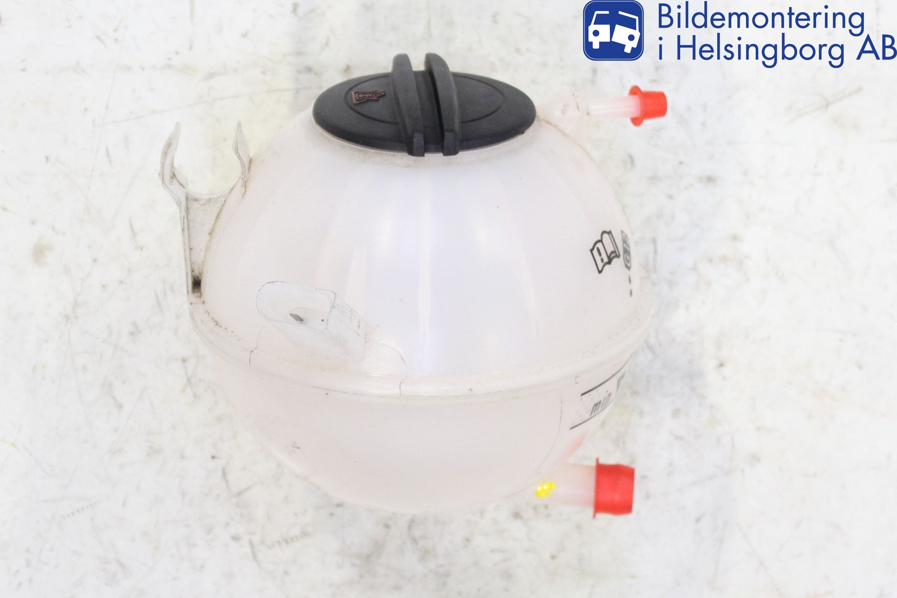 Audi Q3 8U 12-18 Expansionstank