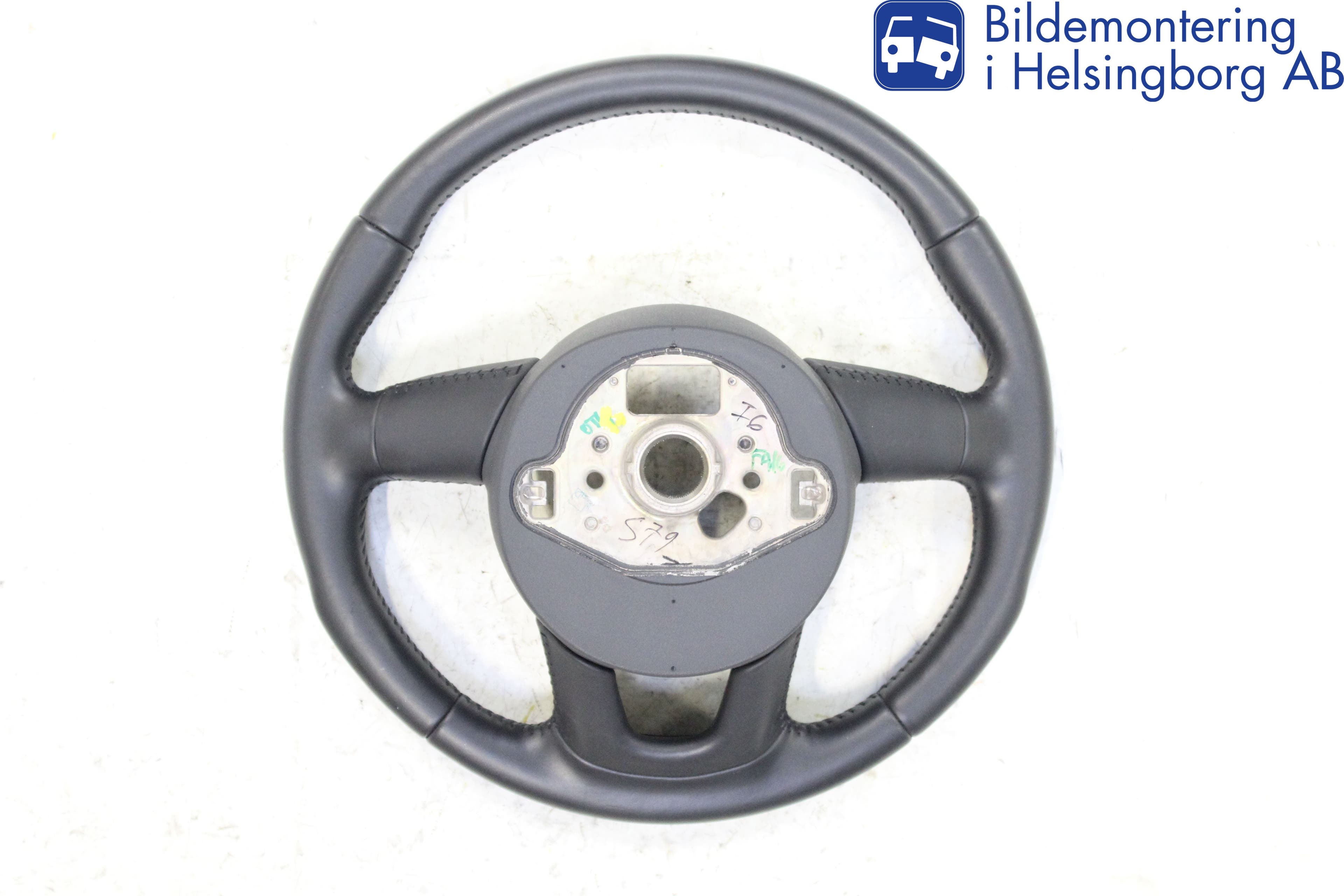 Audi Q3 8U 12-18 Ratt