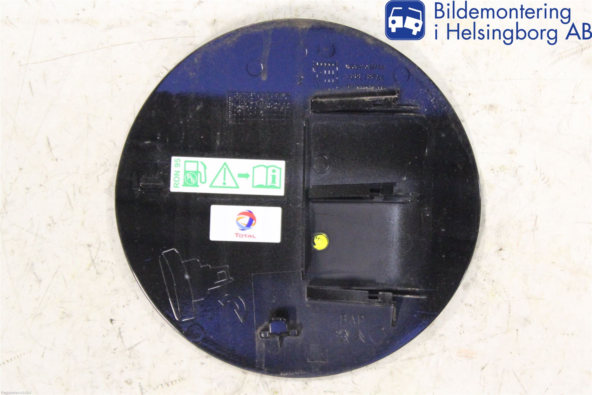 Peugeot 2008 13-20 Tanklucka