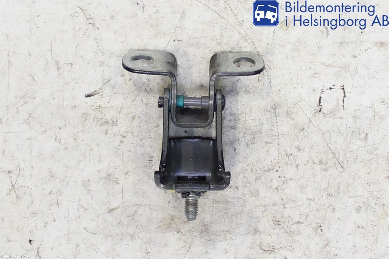 Peugeot 2008 13-20 Bakluckegångjärn Hö