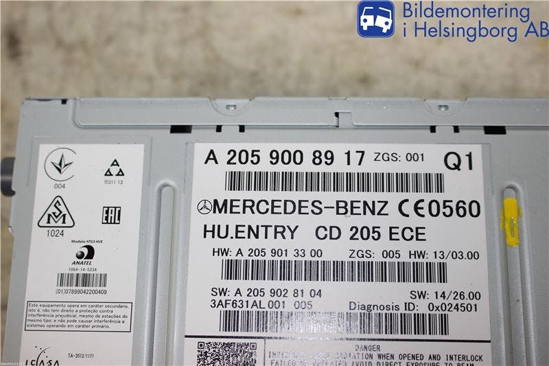 Mercedes-Benz MB C-KLASS (W205) 14-21 Cd Radio - Multimediapanel