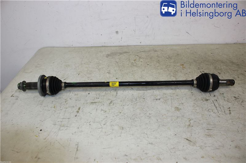 Kia SORENTO 15-20 Drivaxel Bak Höger