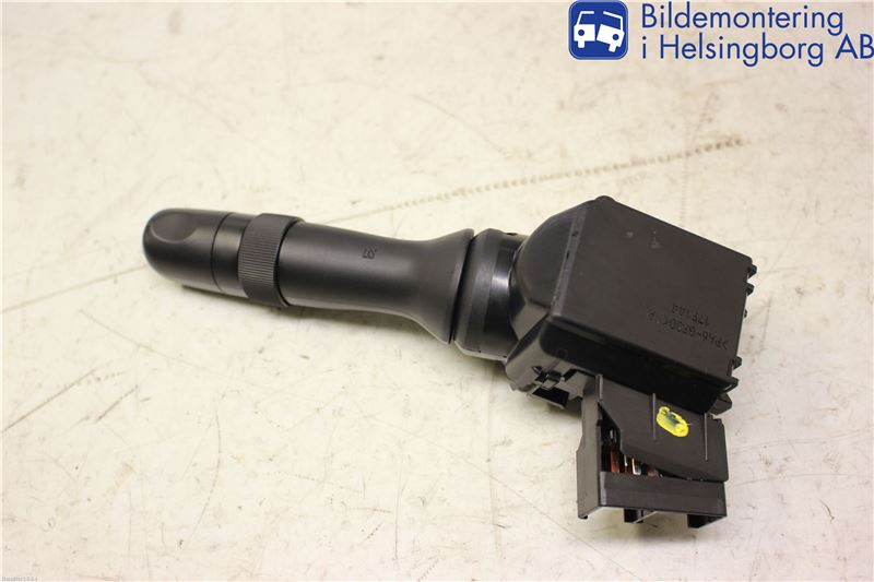 Toyota AURIS 10-12 Spak Torkar-Spolomk