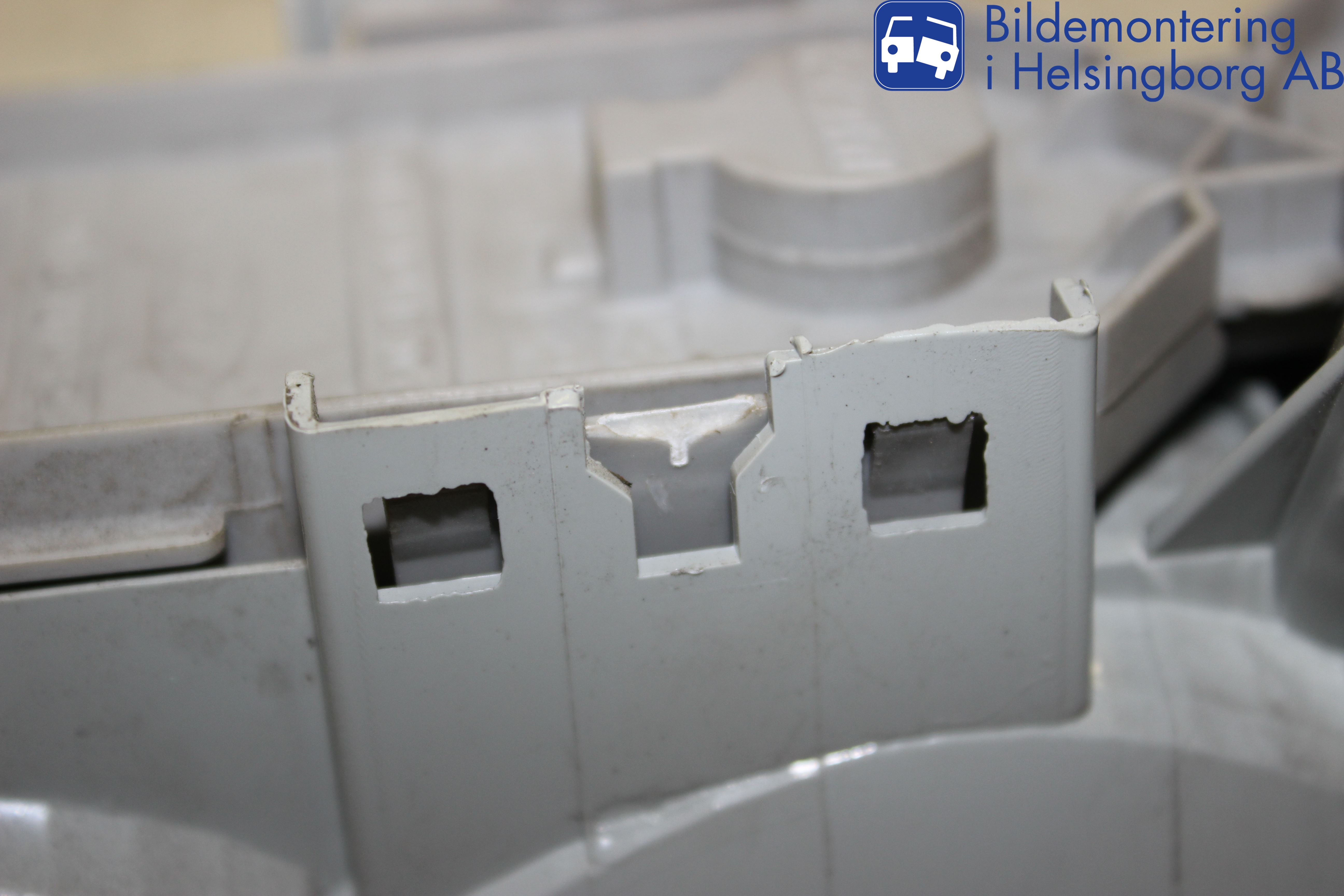 Ford TRANSIT CONNECT 09-13 Bakljus Höger