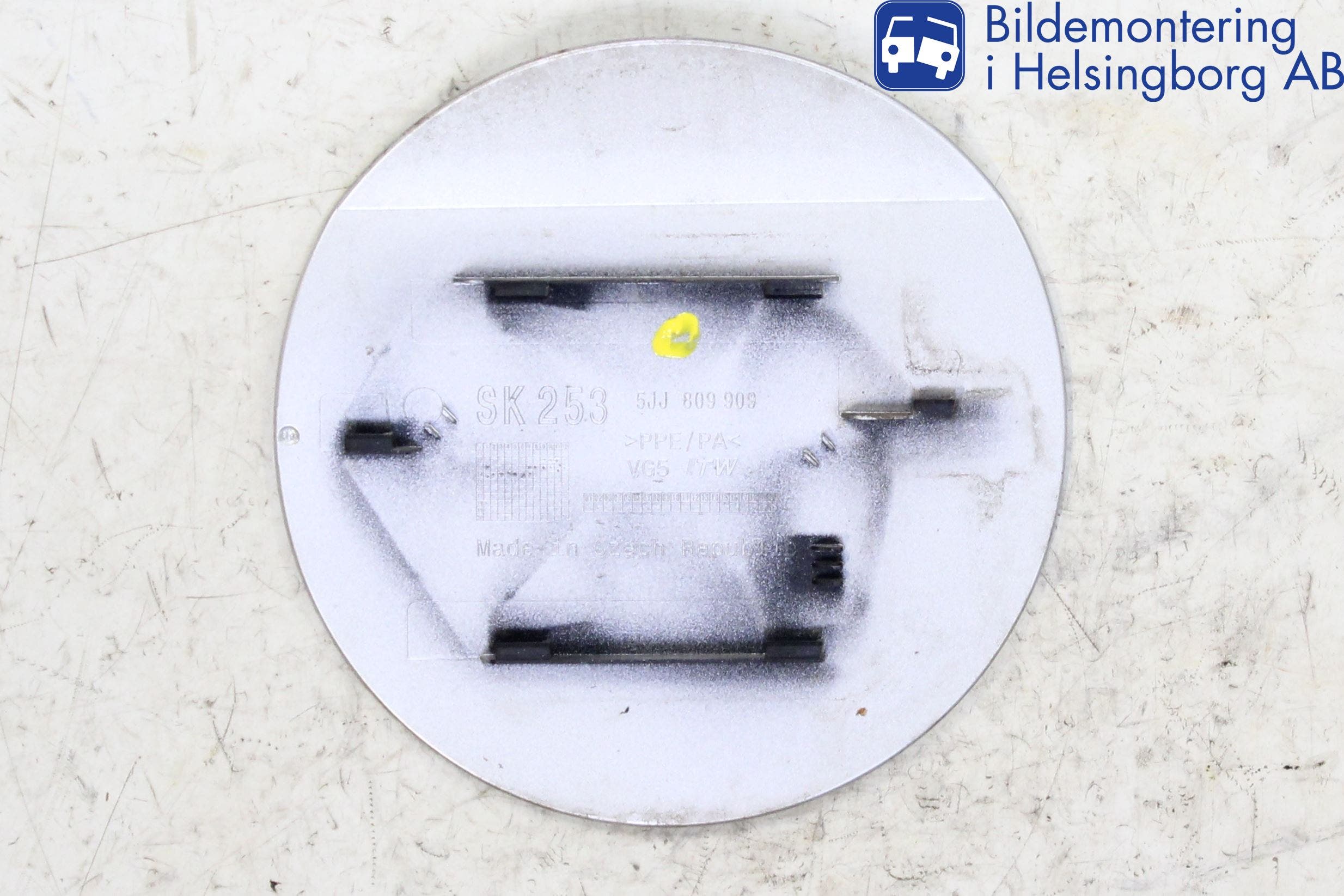 Skoda RAPID Tanklucka