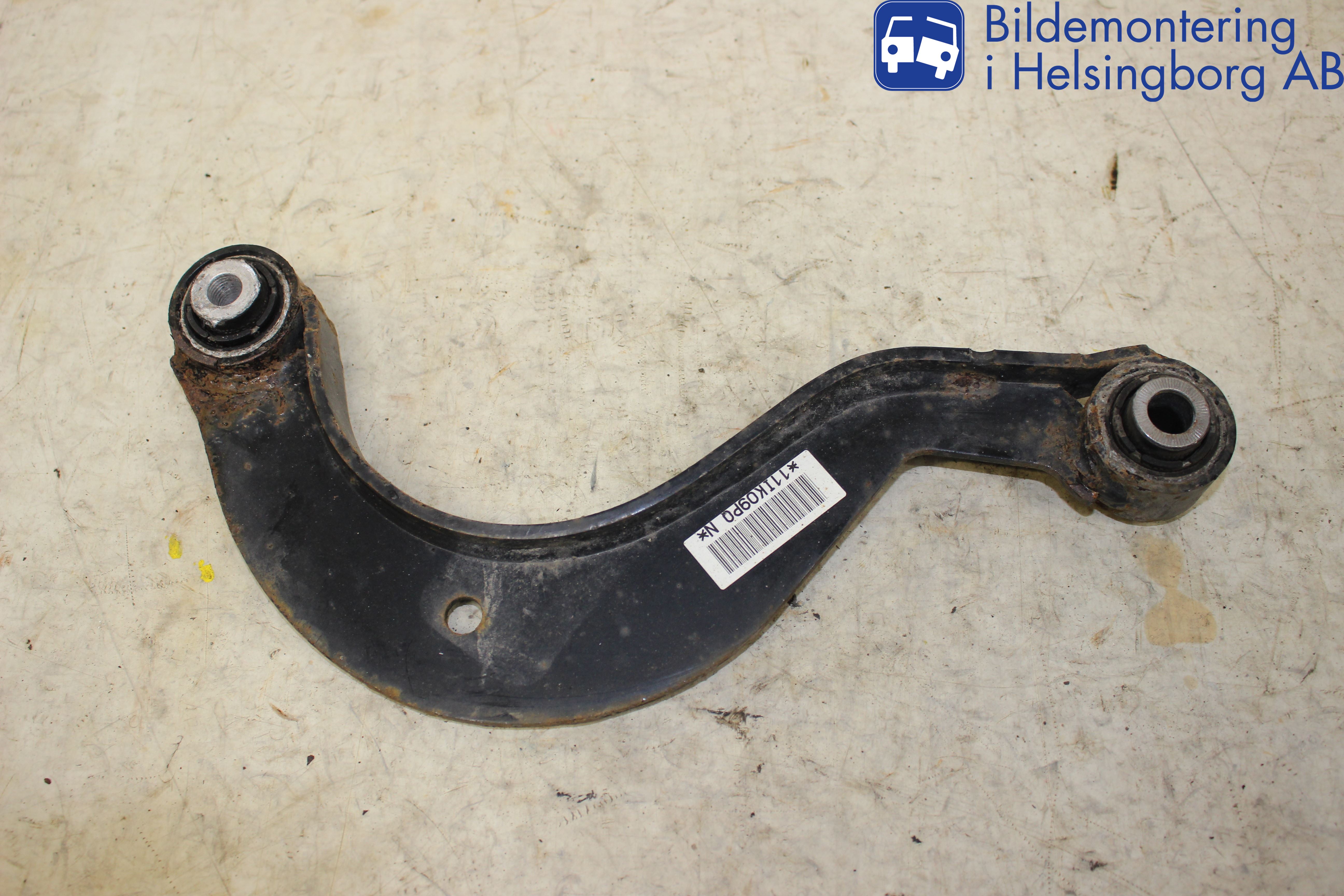 Volkswagen VW PASSAT 11-14 Bärarm Bak Övre Höger
