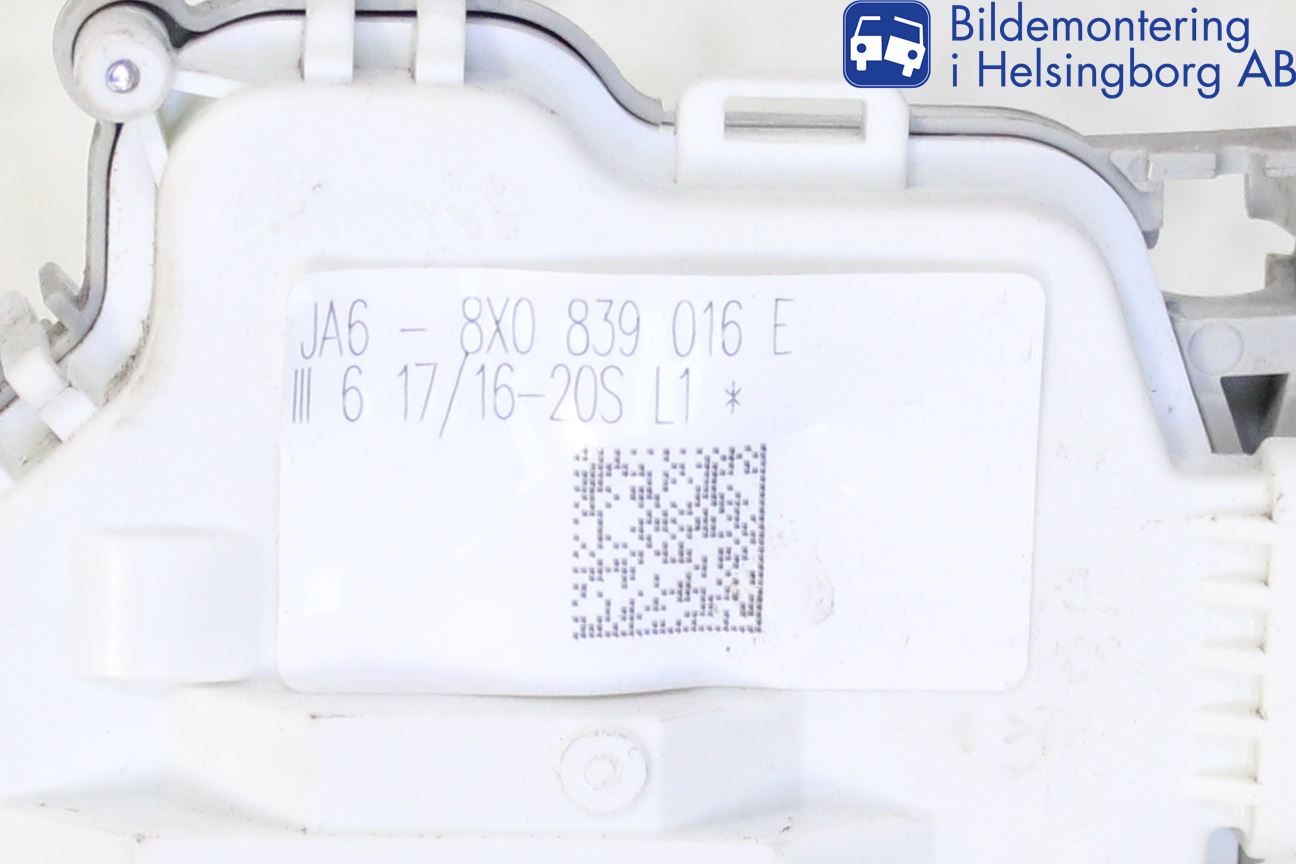 Audi A1/S1 11-18 Centrallåsmotor Höger