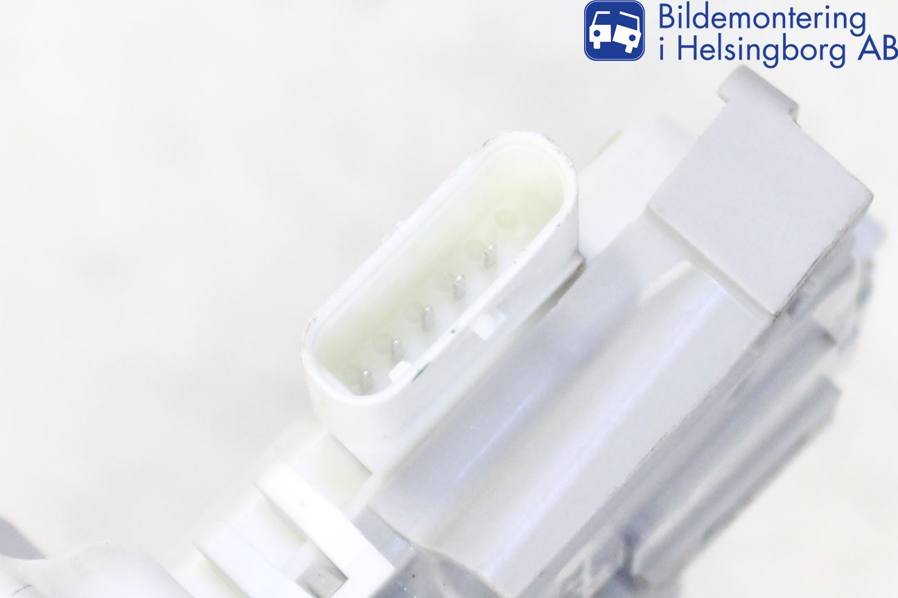 Audi A1/S1 11-18 Centrallåsmotor Höger