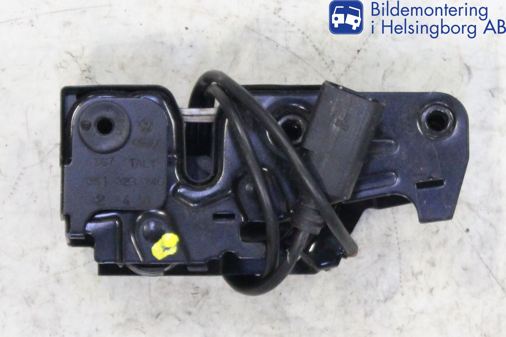 Audi A4 12-15 Huvlås