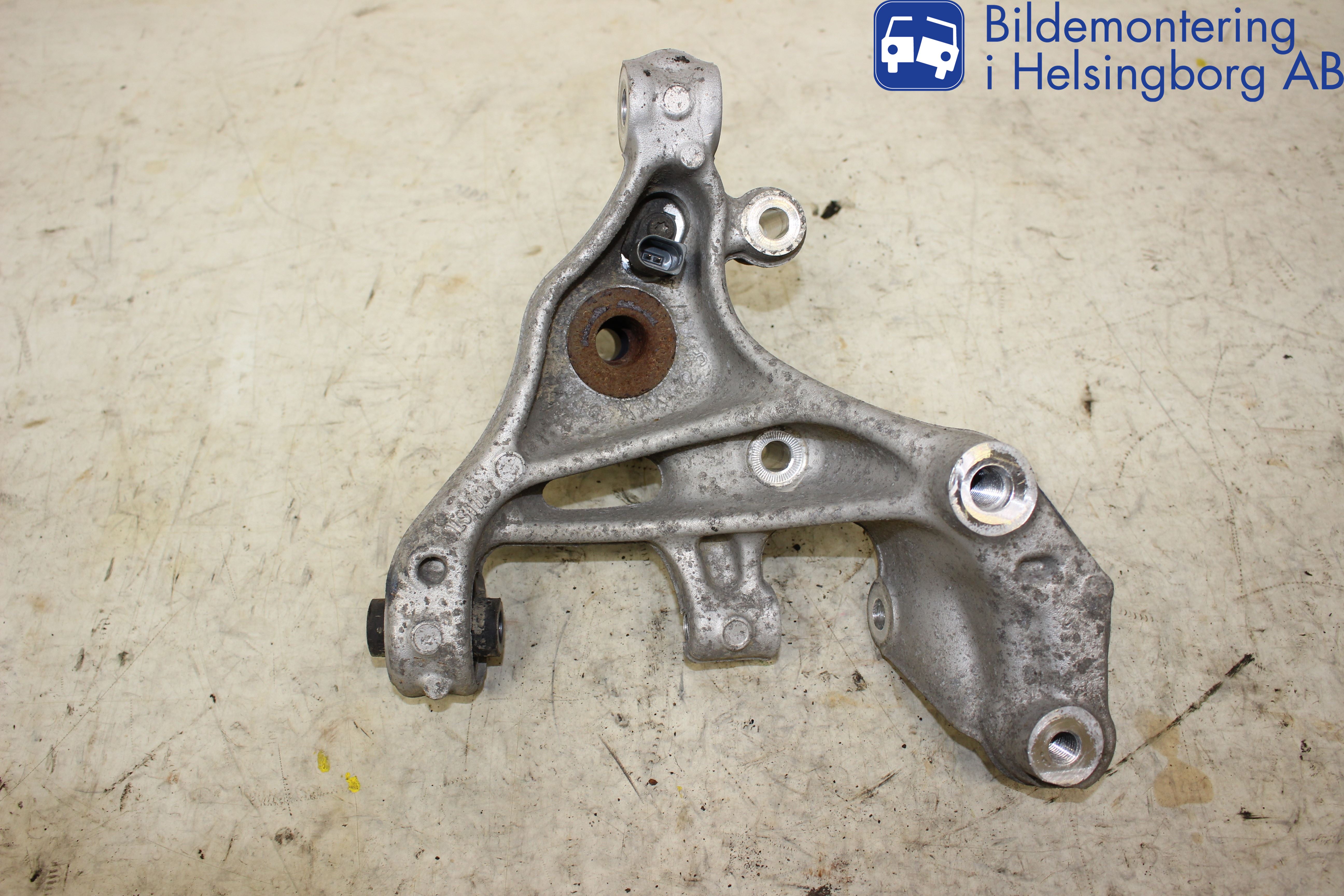 Skoda SUPERB 16-24 Hjullagerhus-Spindel Vä B