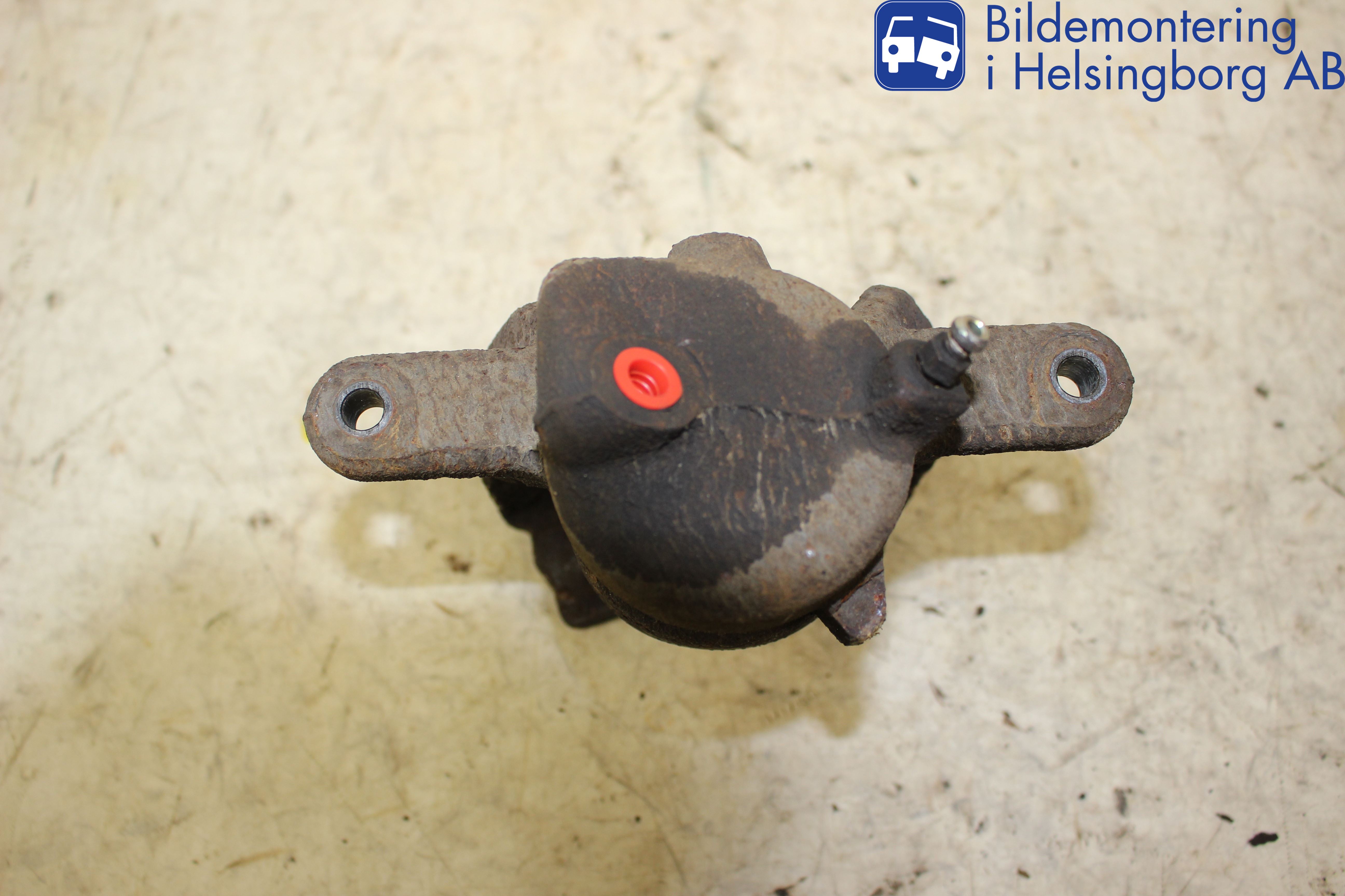 Renault CLIO III  06-09 Bromsok Fram Höger