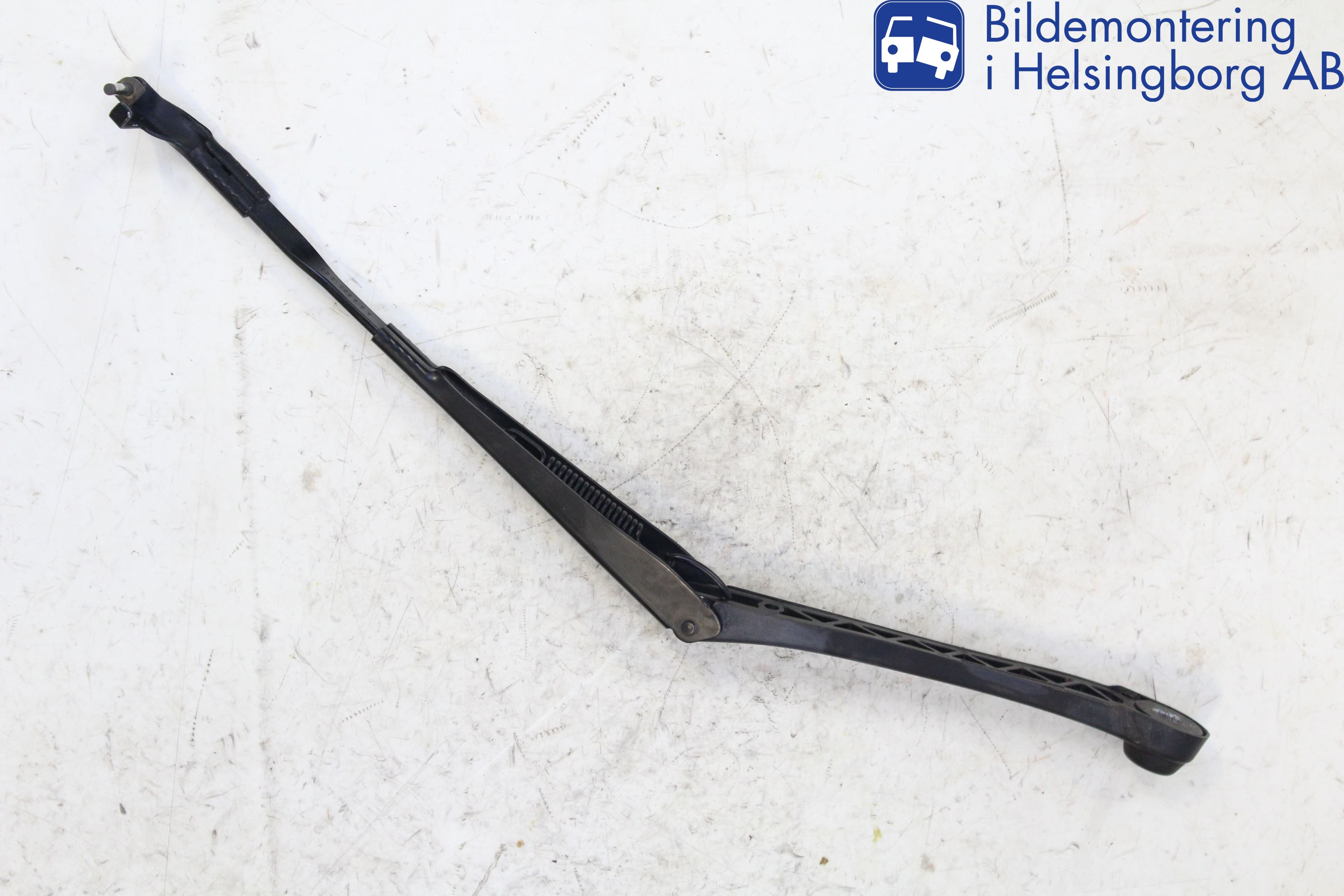 Mercedes-Benz MB E-KLASS (W212) 09-16 Torkararm Armar Vindruta