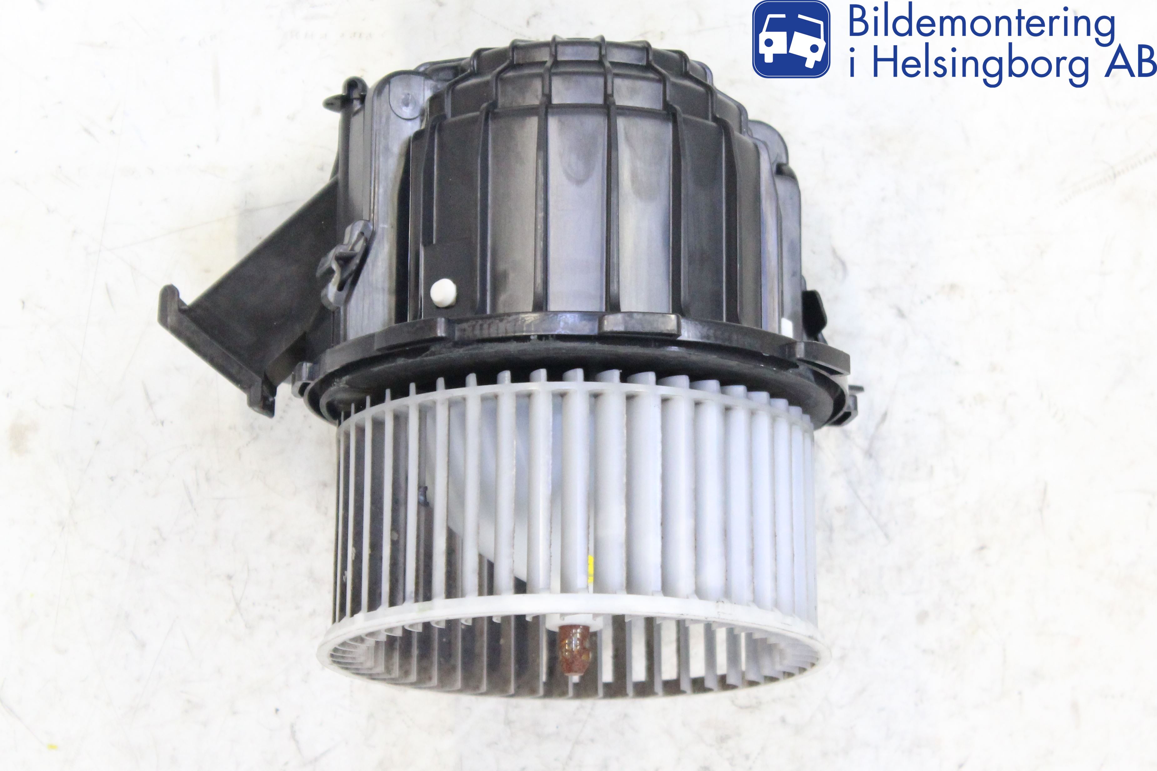 Audi A4 12-15 Värmefläkt