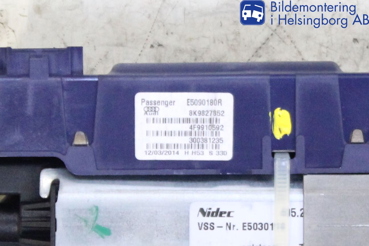 Audi A4 12-15 Bakluckeöppnare Automatisk