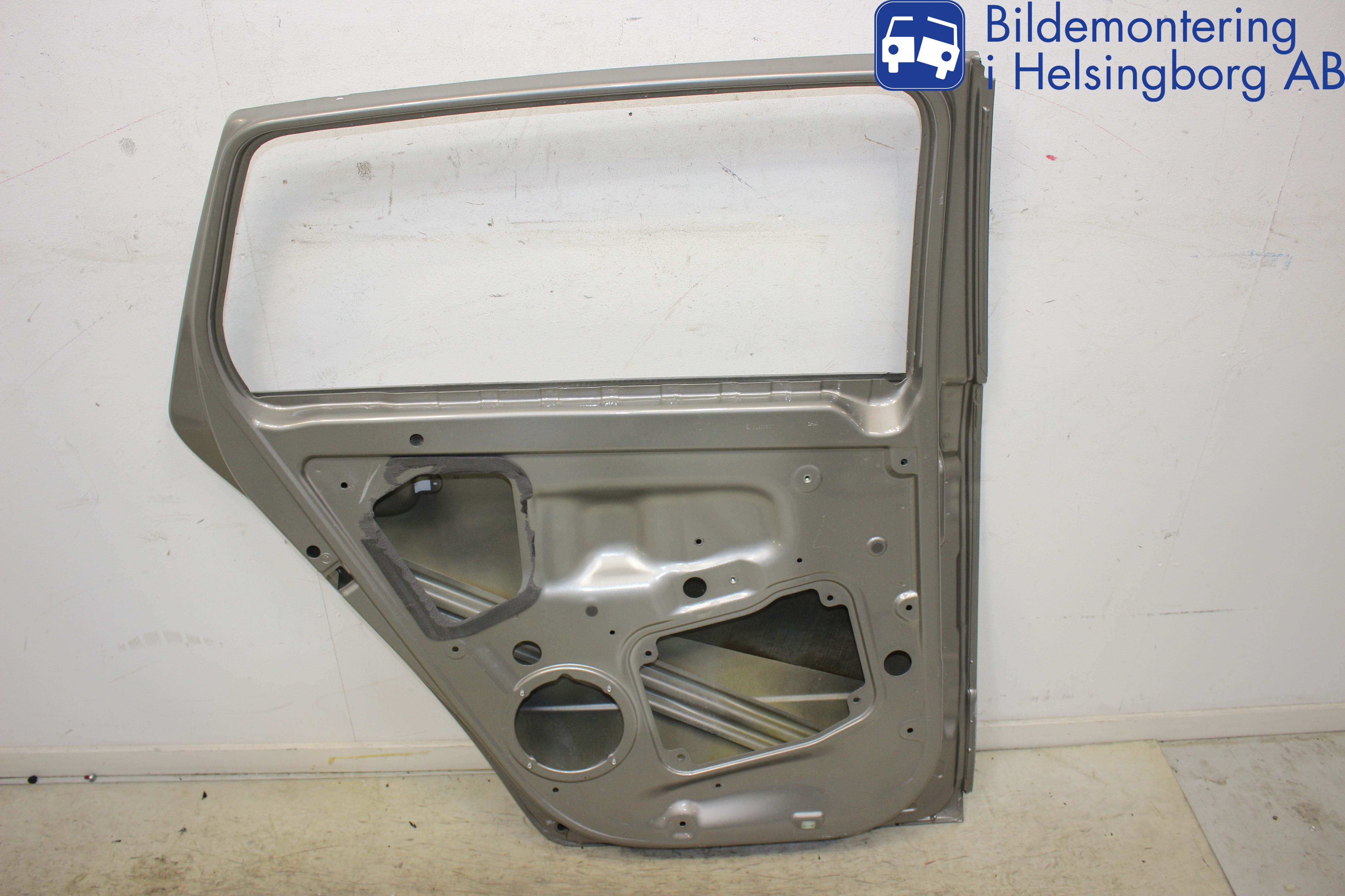 Skoda FABIA 07-14 Dörr Bak Vänster