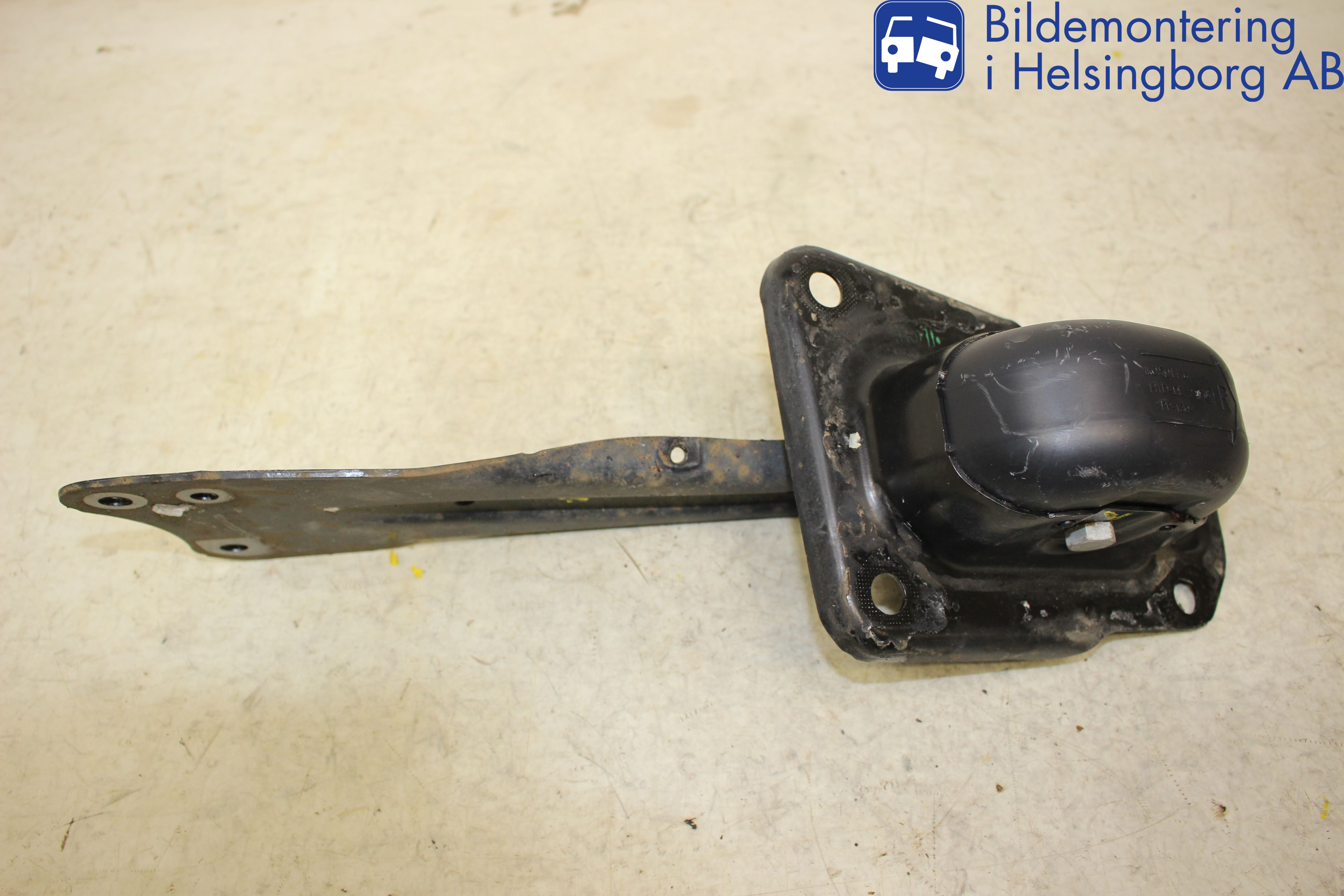 Audi A3/S3 05-13 Bärarm Bak Höger