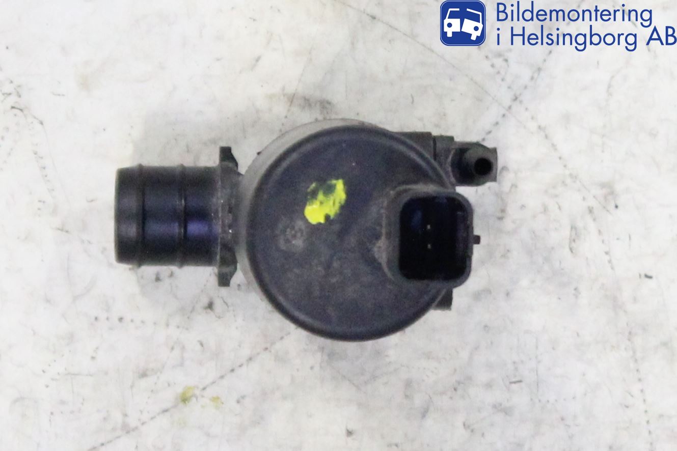 Toyota AYGO 06-14 Spolarpump Vindruta