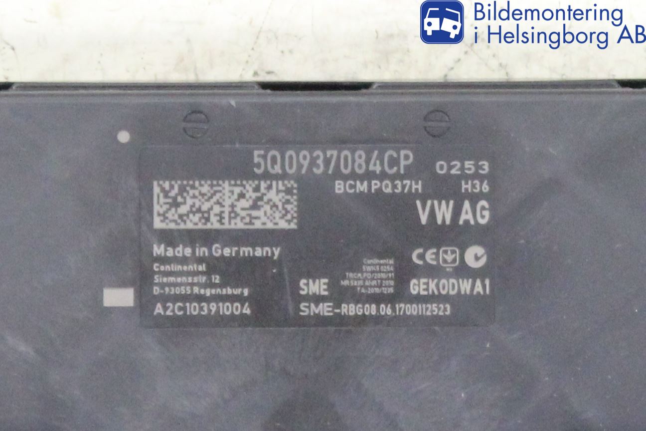 Volkswagen VW GOLF / E-GOLF VII 13-20 Komfort Styrdon