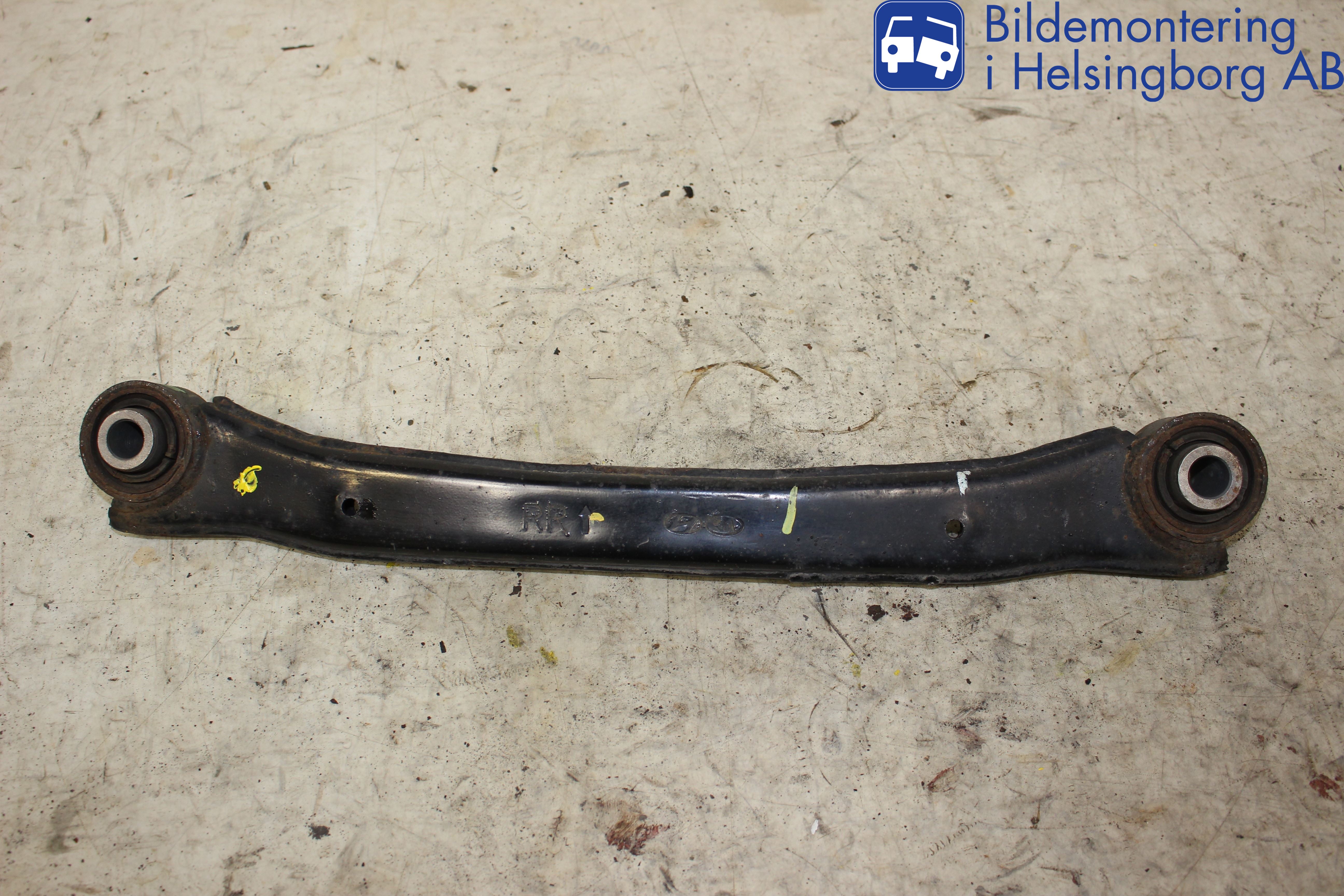 Hyundai i40 08-15 Bärarm Bak Övre Höger