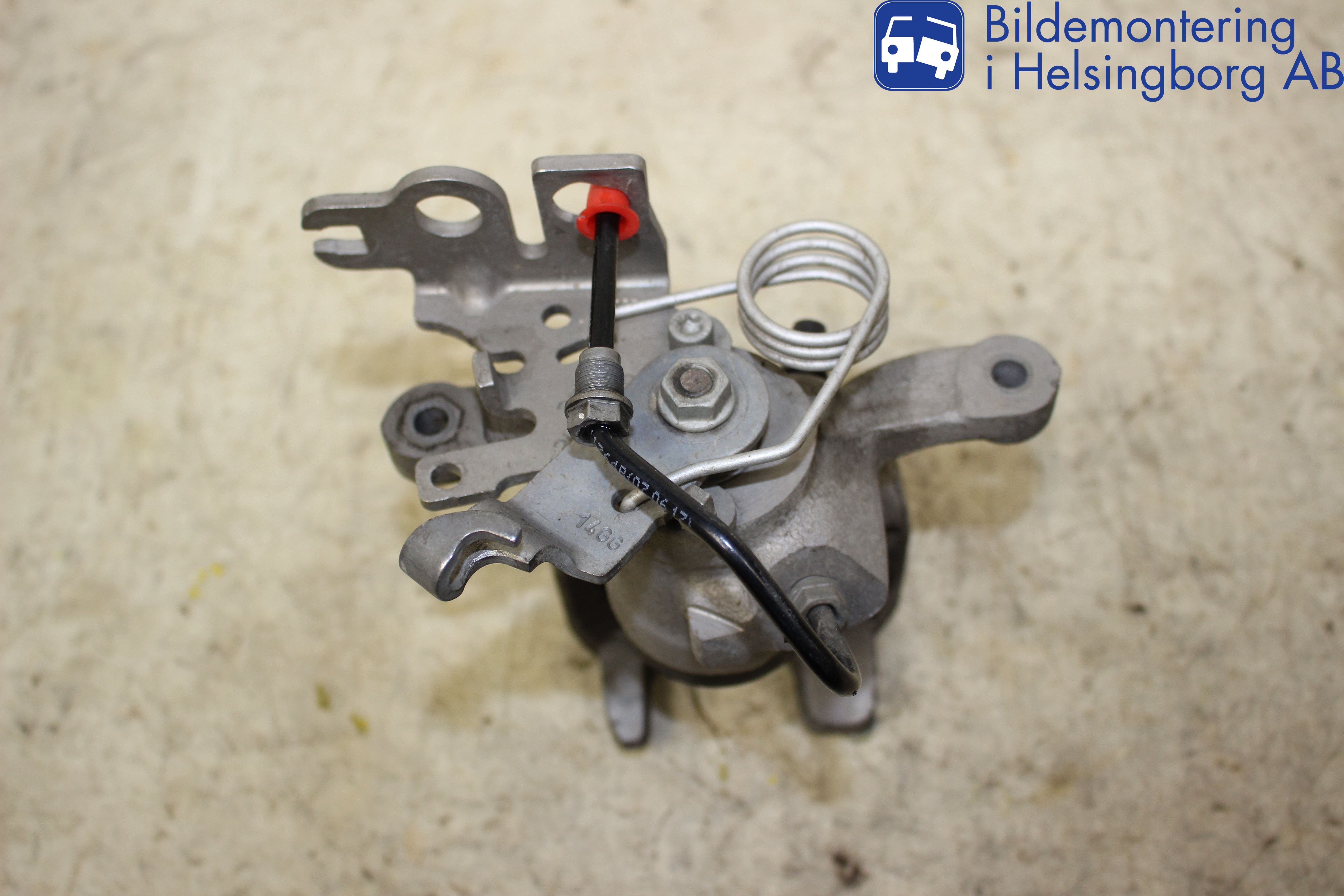 Volkswagen VW CADDY 16-20 Bromsok Bak Höger